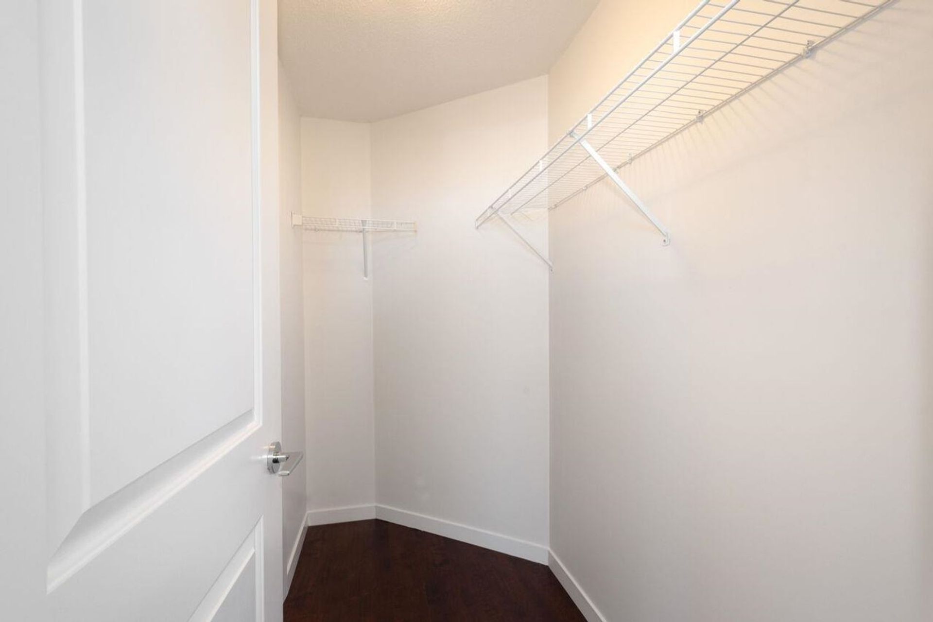 814-royal-avenue-downtown-nw-new-westminster-18