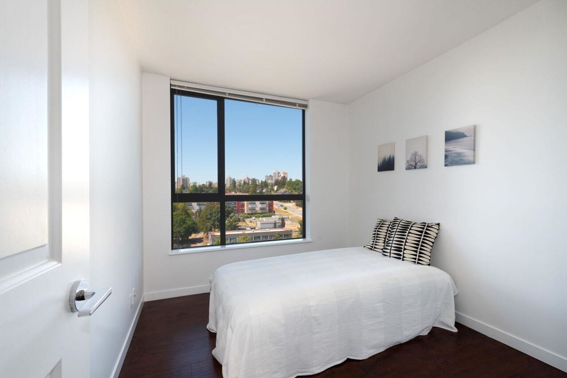 814-royal-avenue-downtown-nw-new-westminster-19