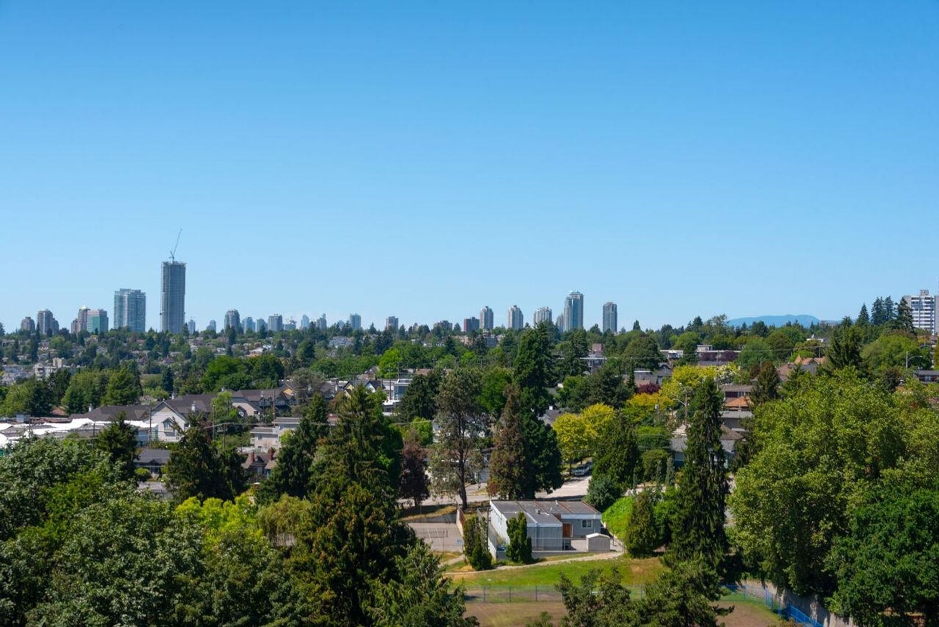 814-royal-avenue-downtown-nw-new-westminster-29