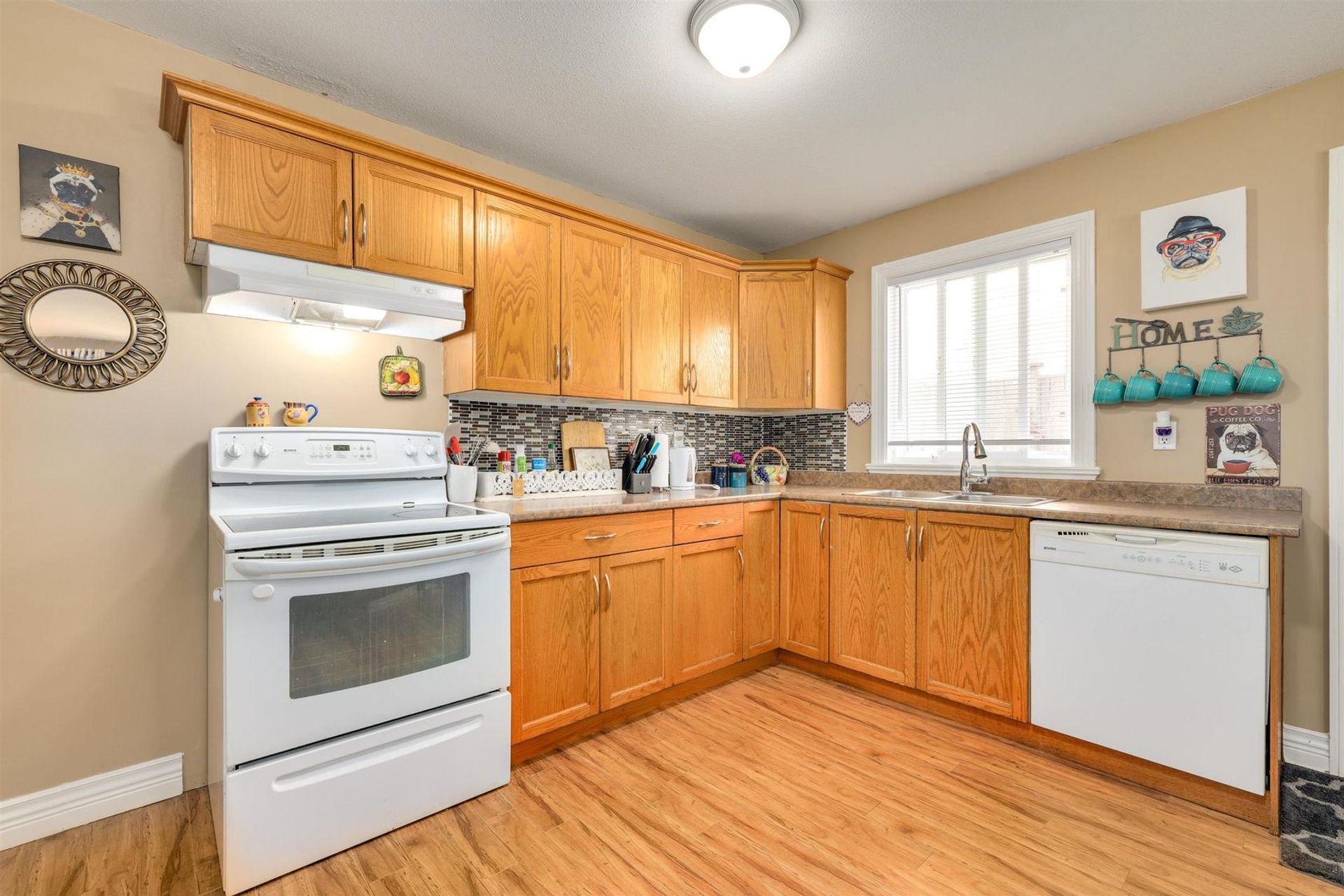 12724-227a-street-east-central-maple-ridge-35