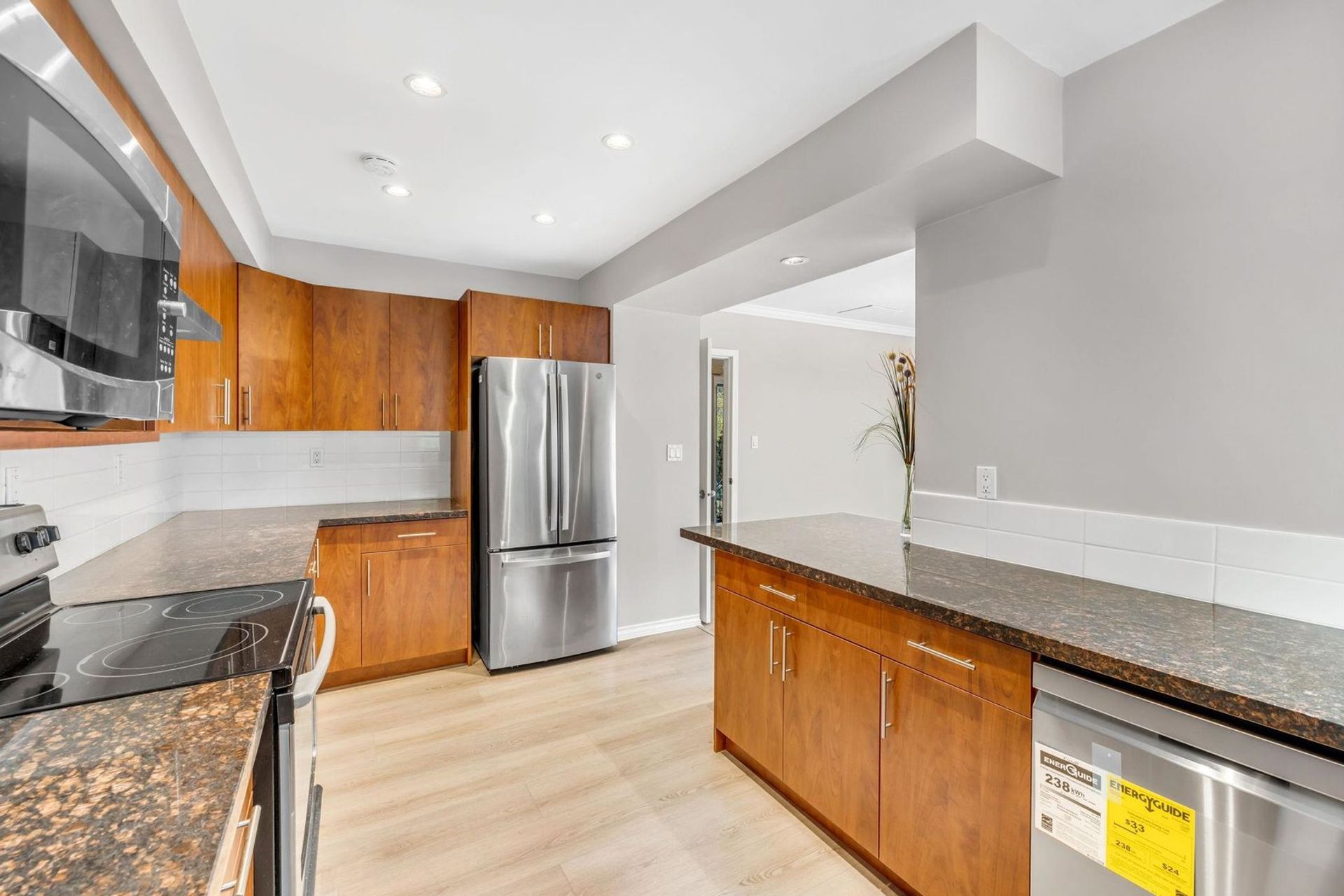 3870-w-8th-avenue-point-grey-vancouver-west-15