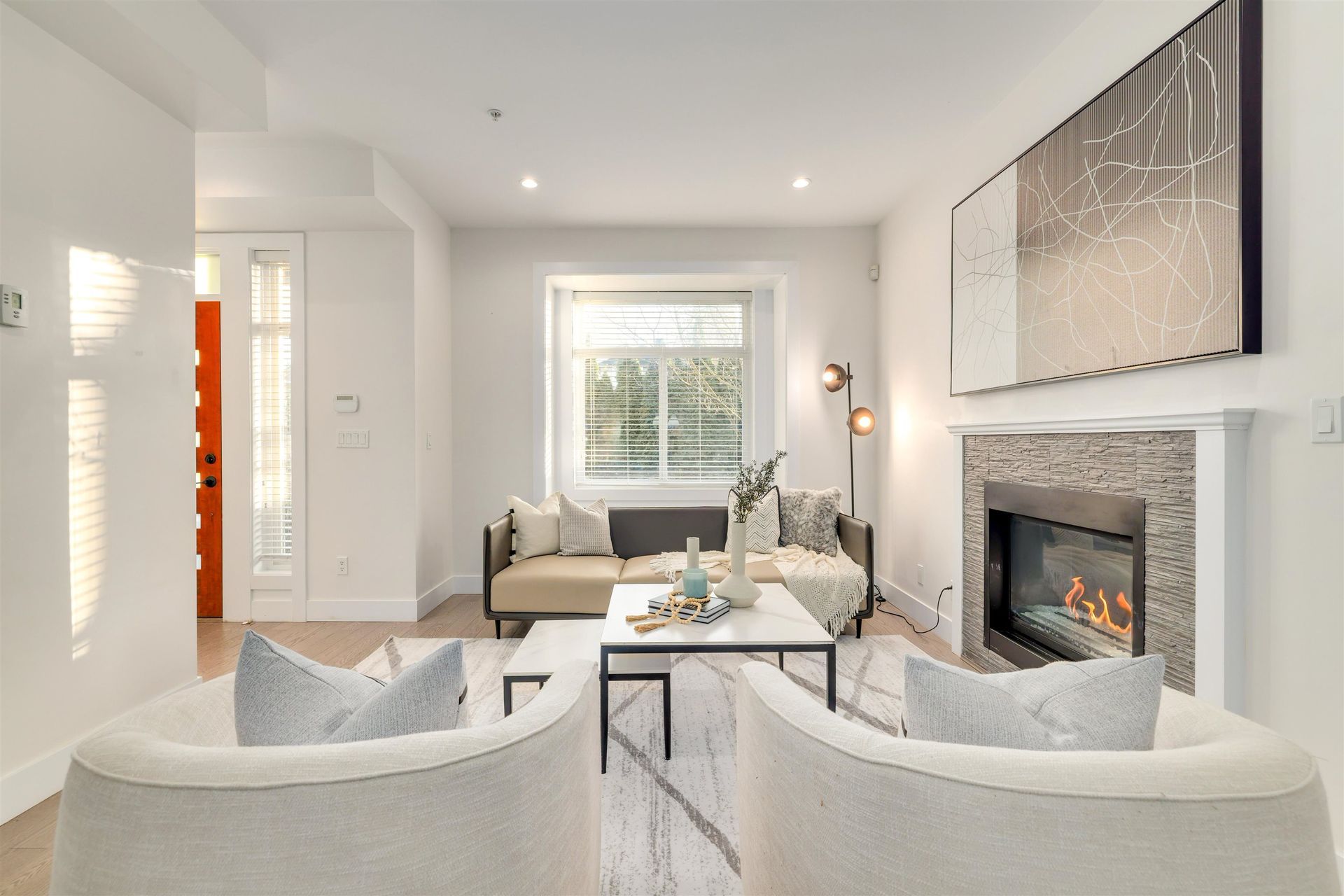 1815-e-15th-avenue-grandview-woodland-vancouver-east-01