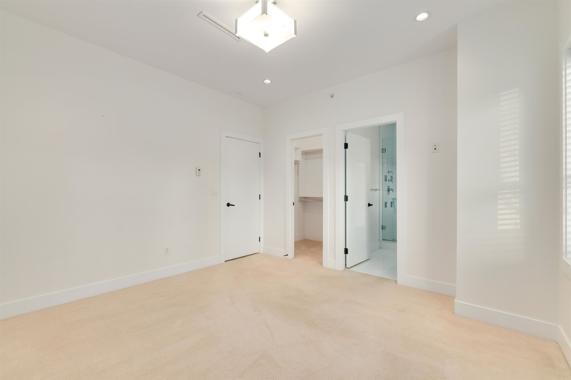 1815-e-15th-avenue-grandview-woodland-vancouver-east-16