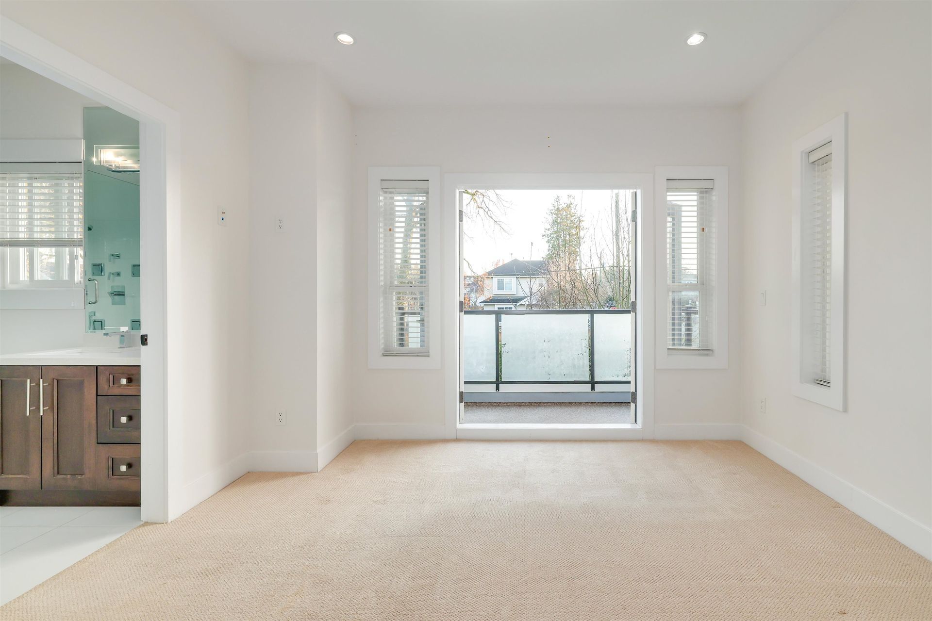 1815-e-15th-avenue-grandview-woodland-vancouver-east-18