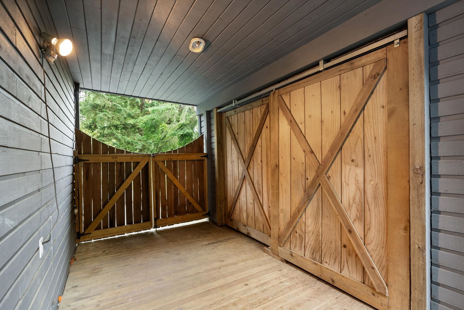 2575-caledonia-avenue-deep-cove-north-vancouver-30