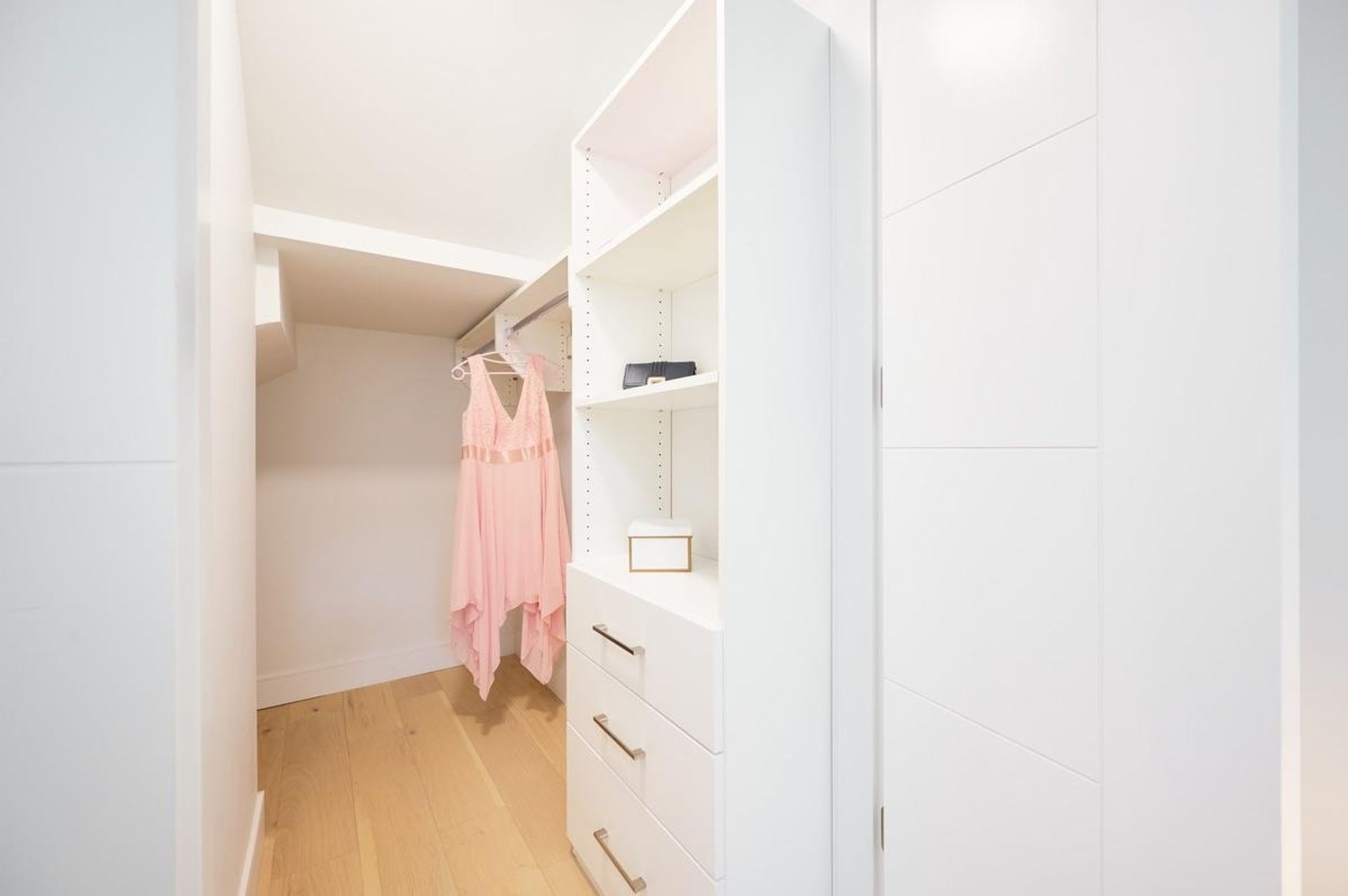 812-e-51st-avenue-south-vancouver-vancouver-east-11