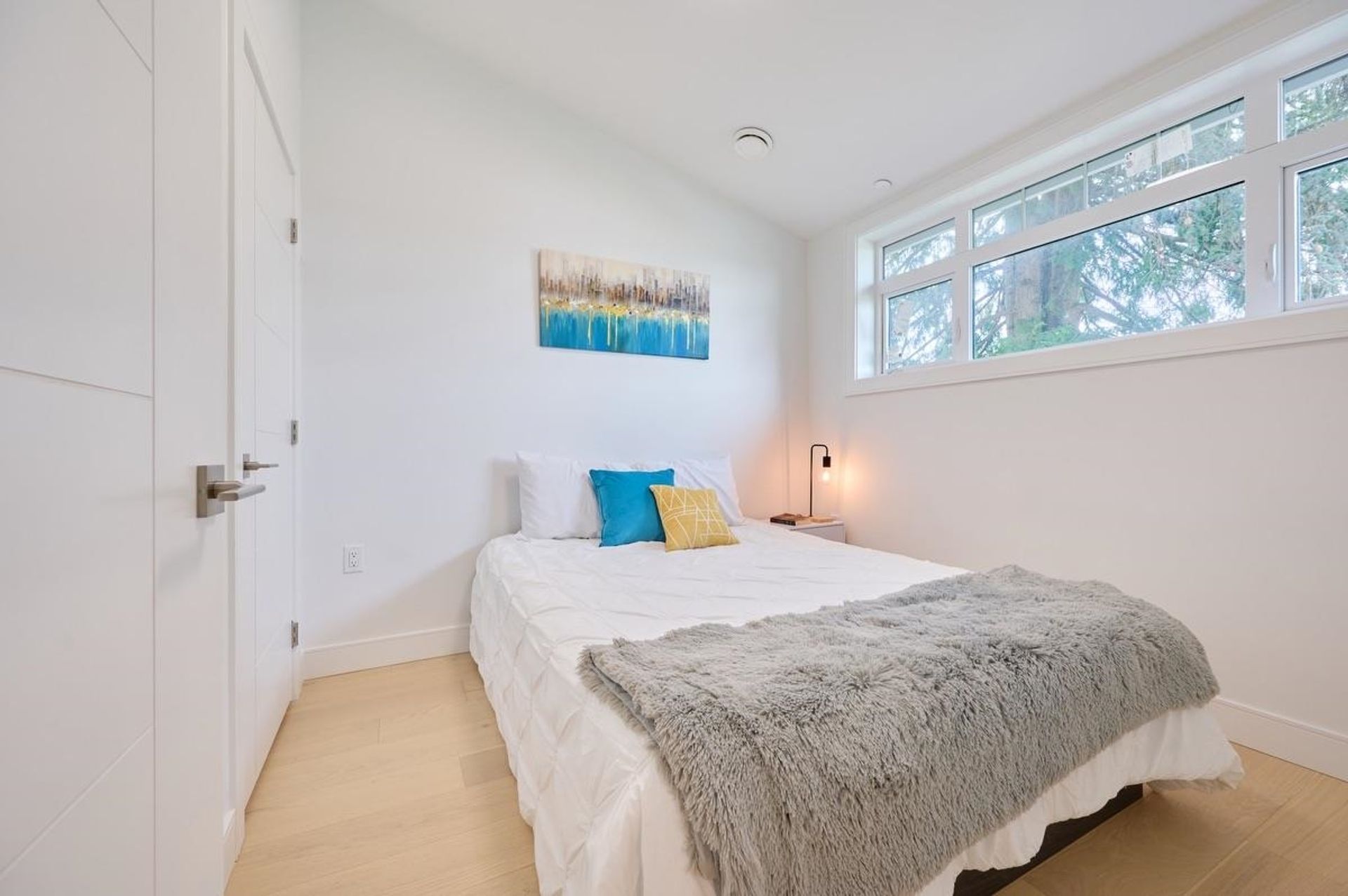 812-e-51st-avenue-south-vancouver-vancouver-east-16