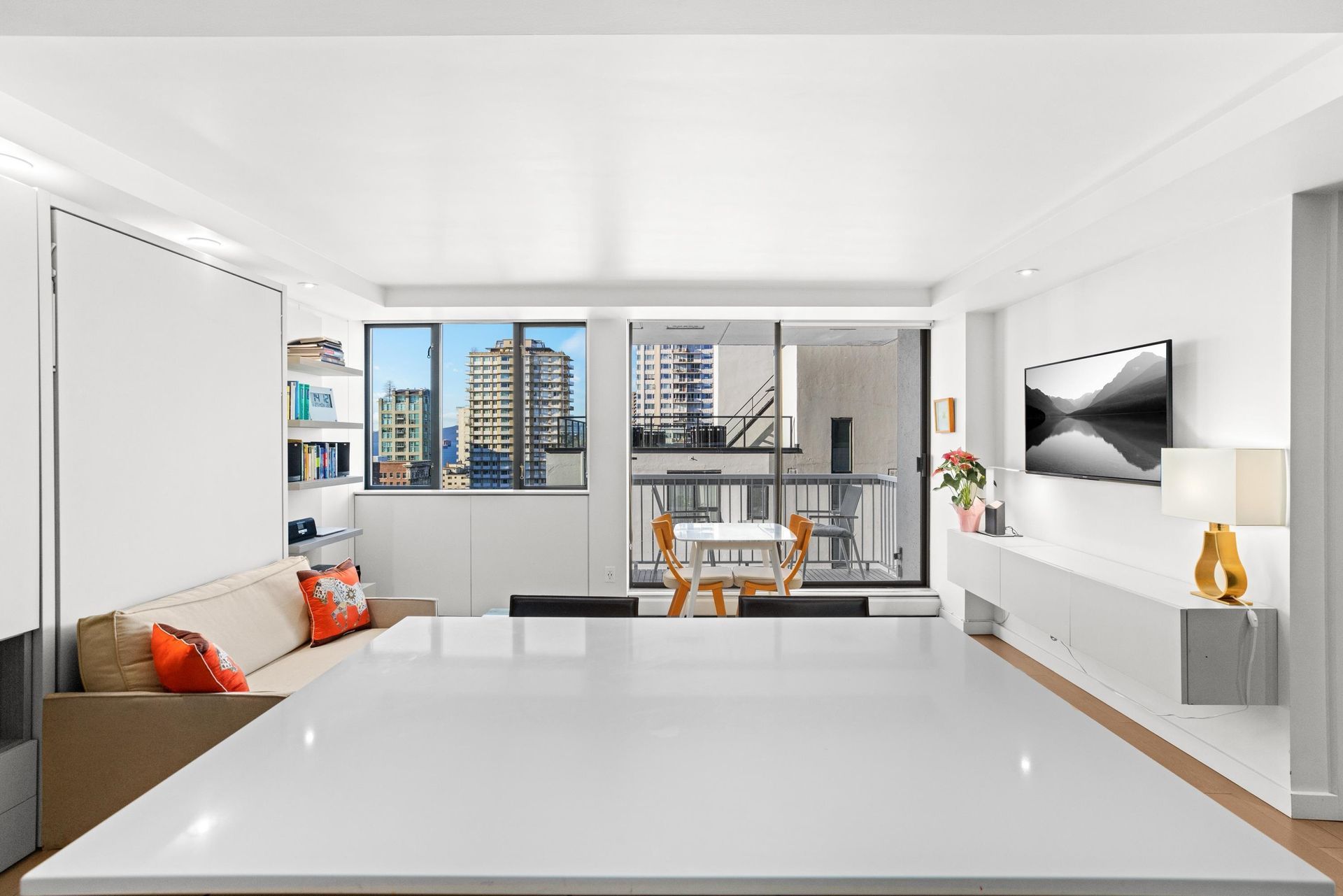 1740-comox-street-west-end-vw-vancouver-west-05