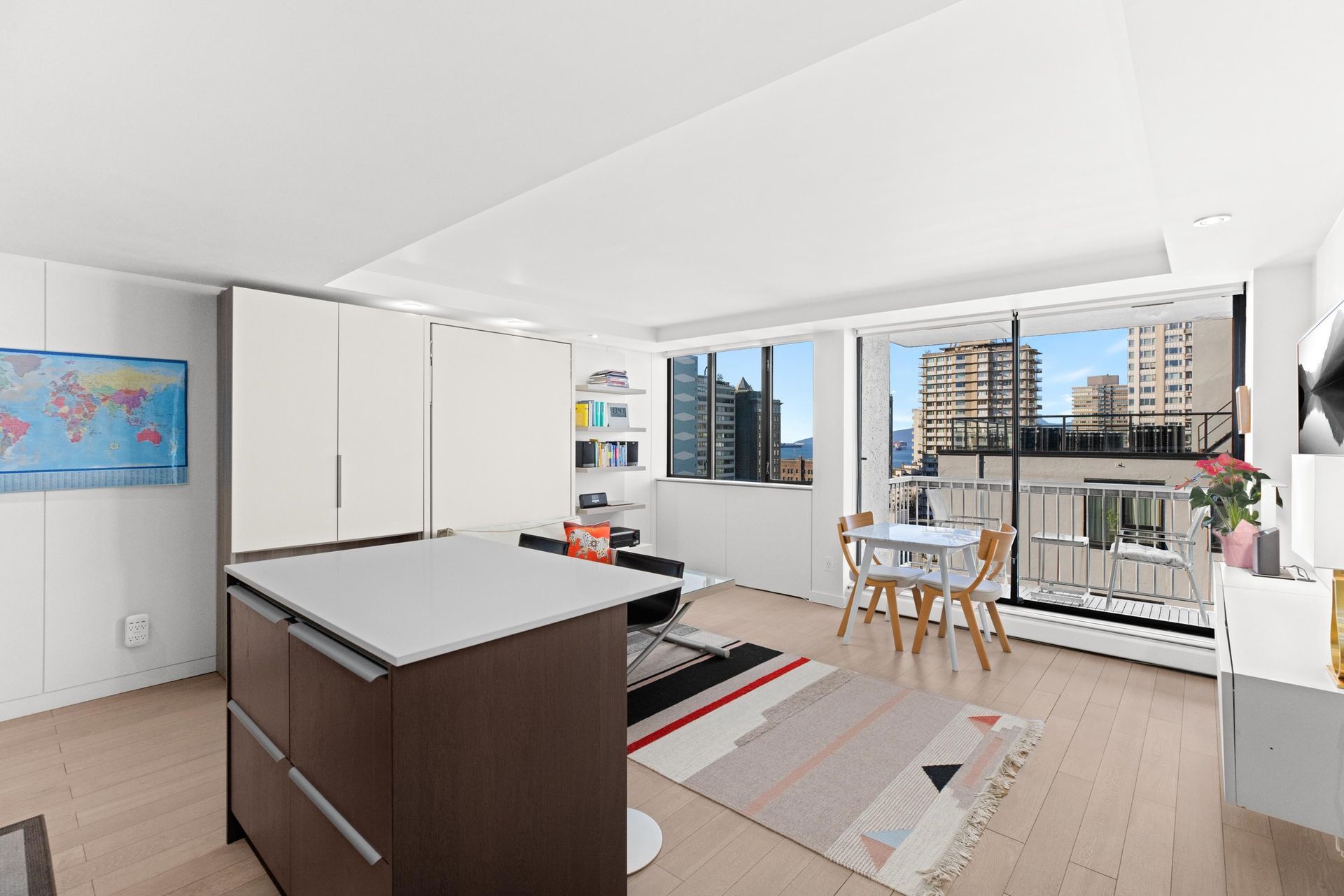 1740-comox-street-west-end-vw-vancouver-west-08