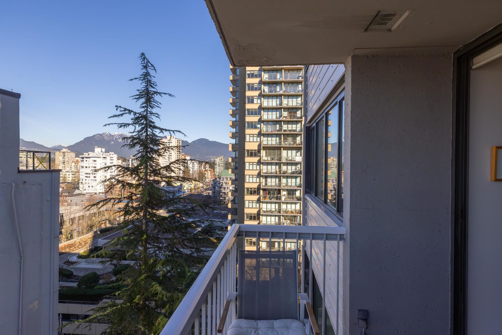 1740-comox-street-west-end-vw-vancouver-west-19