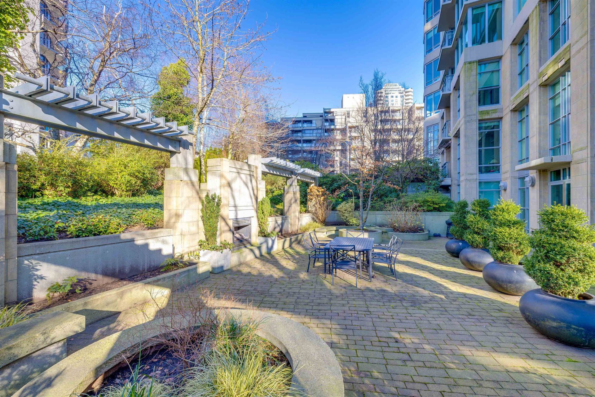 1005-beach-avenue-west-end-vw-vancouver-west-24