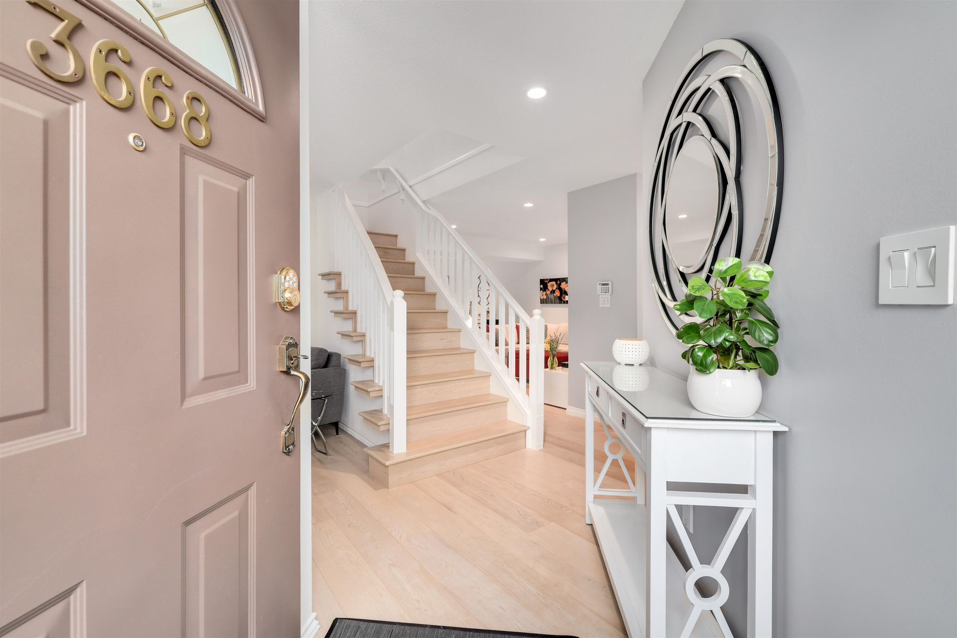 3668-garibaldi-drive-roche-point-north-vancouver-02-1