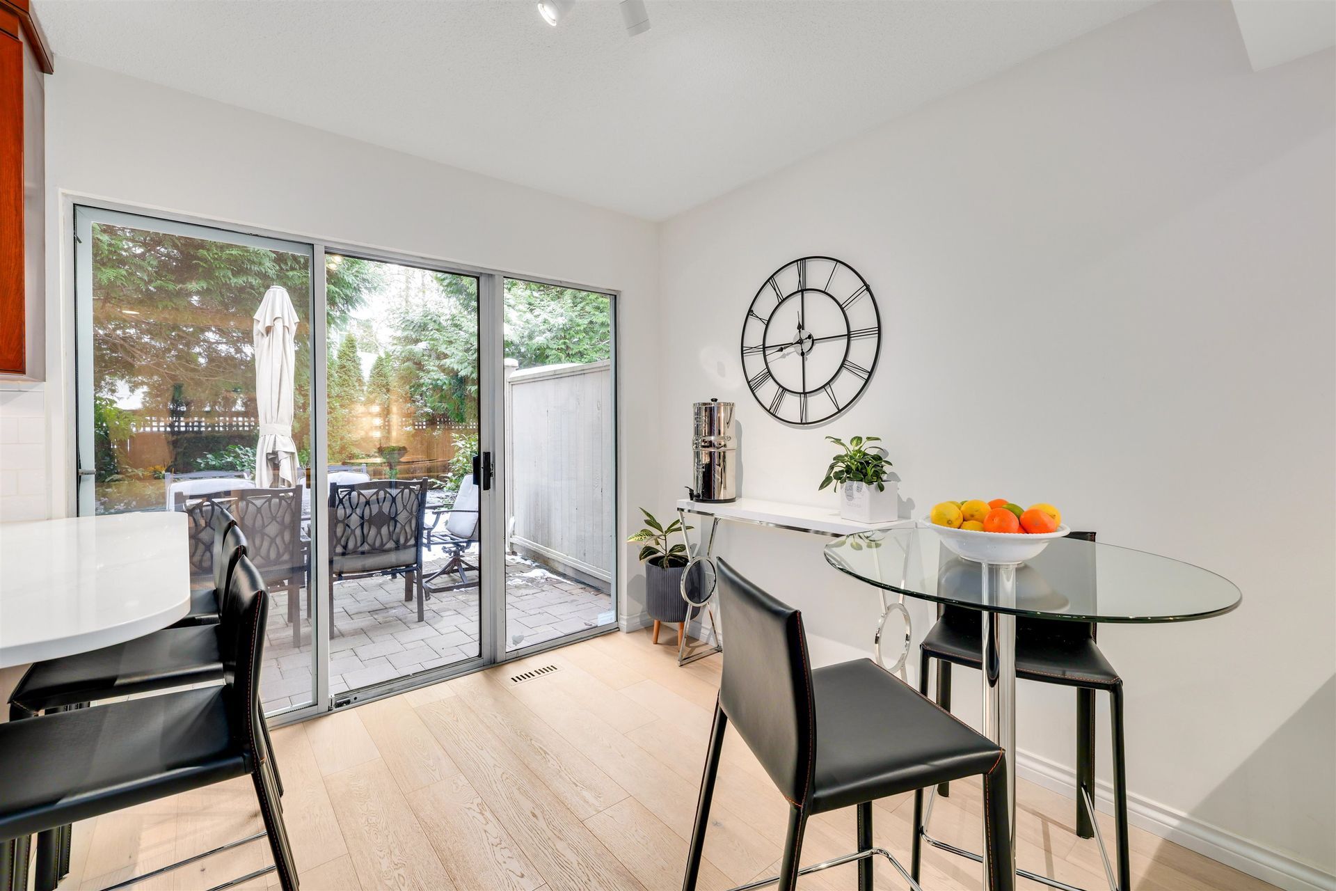 3668-garibaldi-drive-roche-point-north-vancouver-15-1