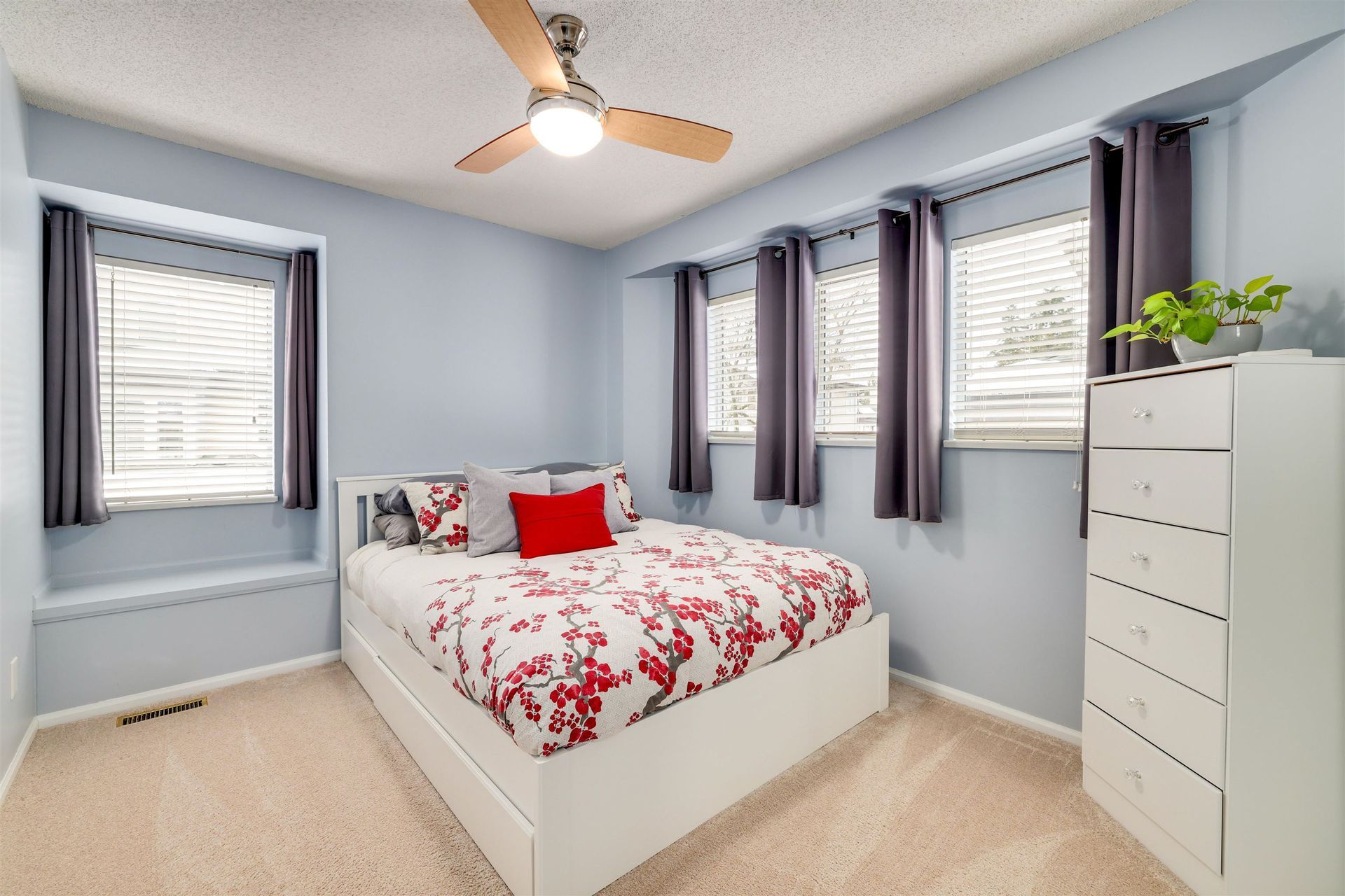 3668-garibaldi-drive-roche-point-north-vancouver-26-1