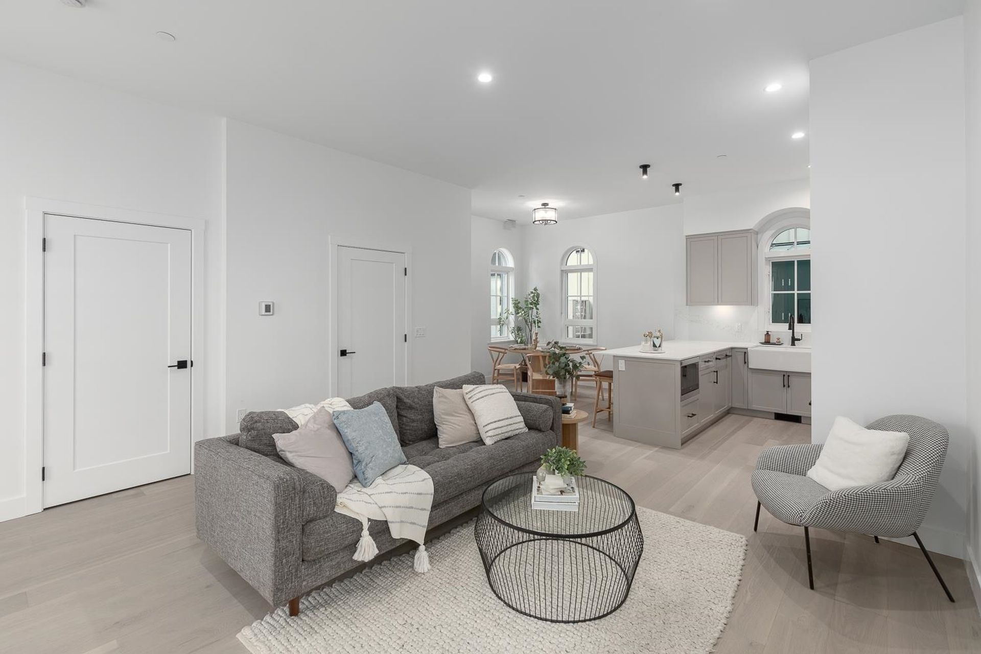 1051-semlin-drive-grandview-woodland-vancouver-east-02