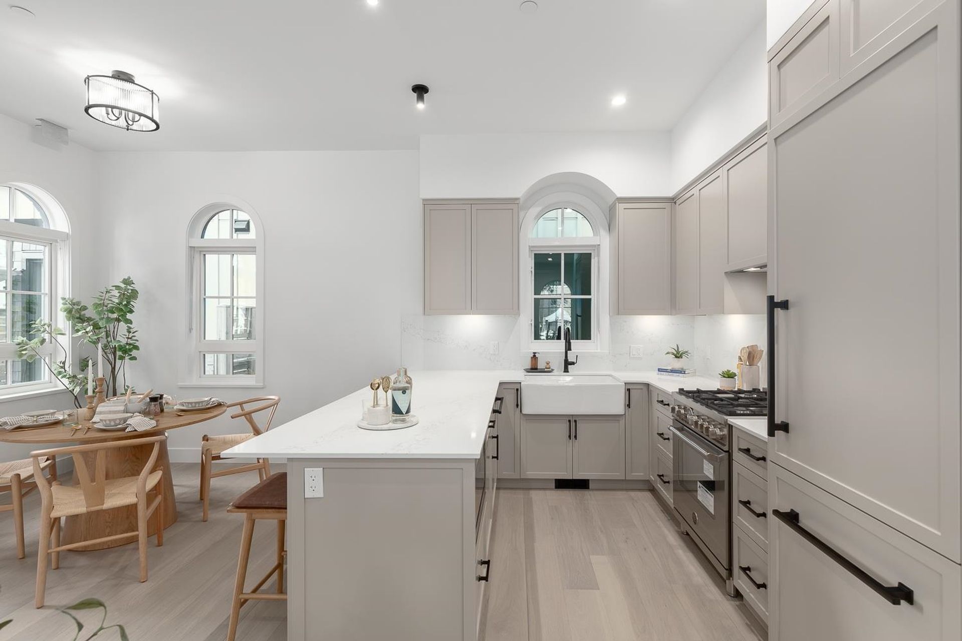 1051-semlin-drive-grandview-woodland-vancouver-east-07