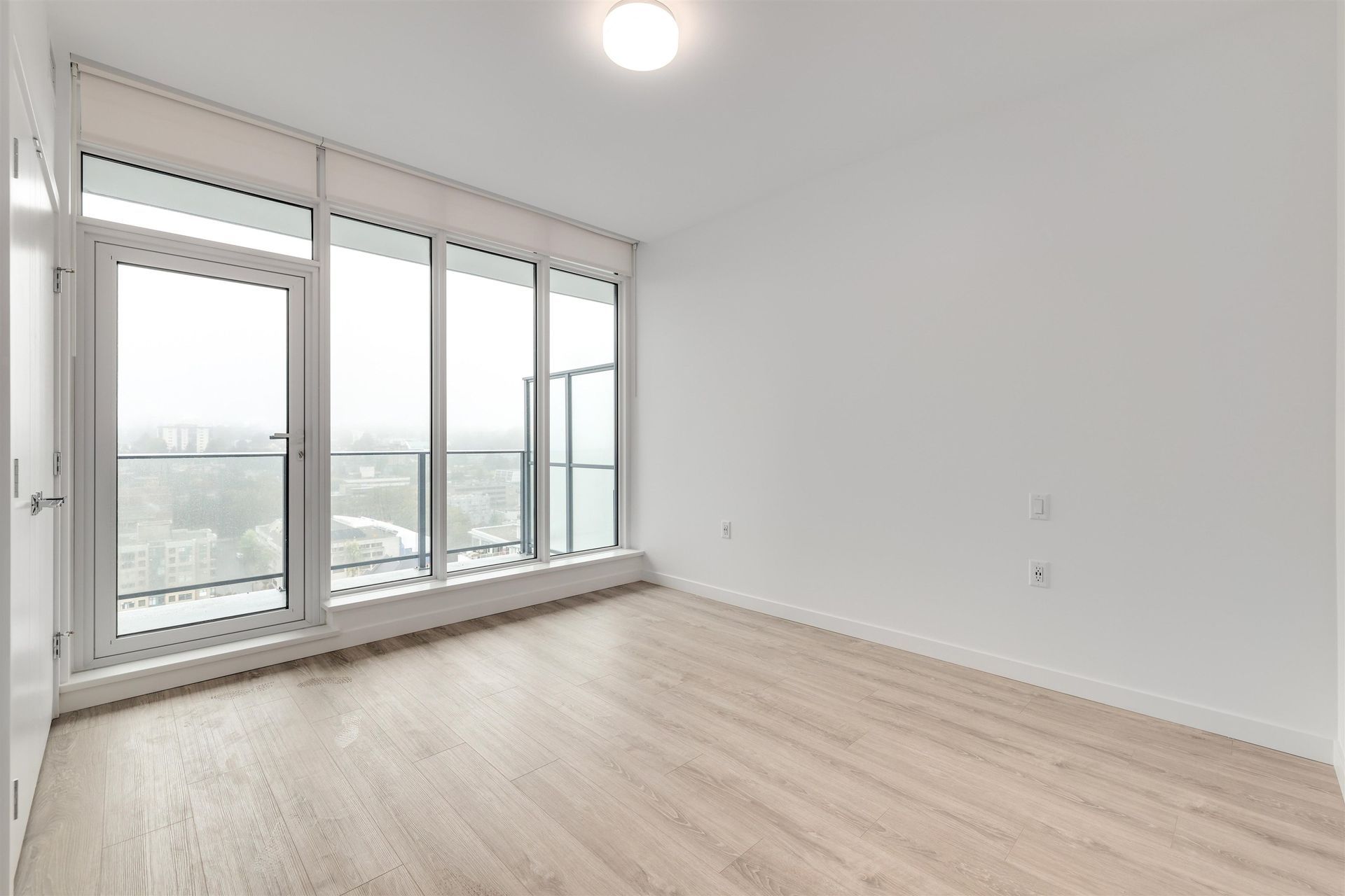 680-quayside-drive-quay-new-westminster-19