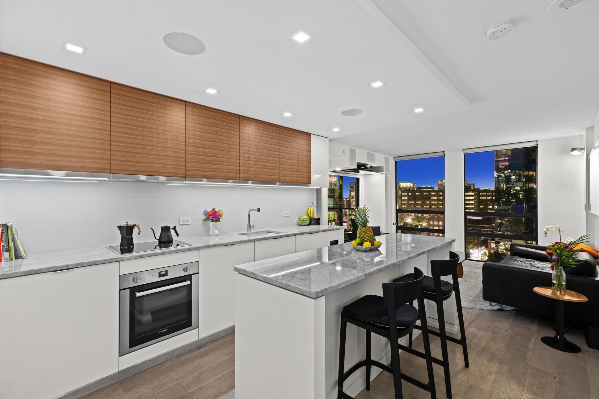 811-helmcken-street-downtown-vw-vancouver-west-02