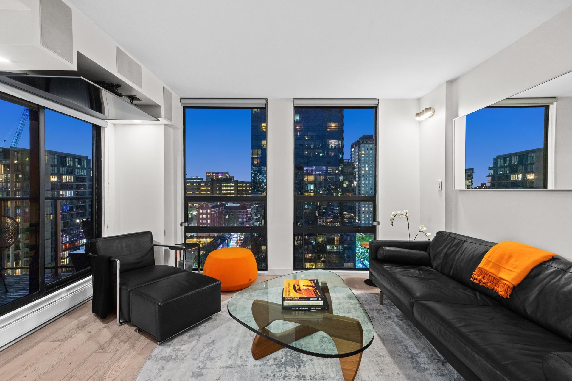 811-helmcken-street-downtown-vw-vancouver-west-06