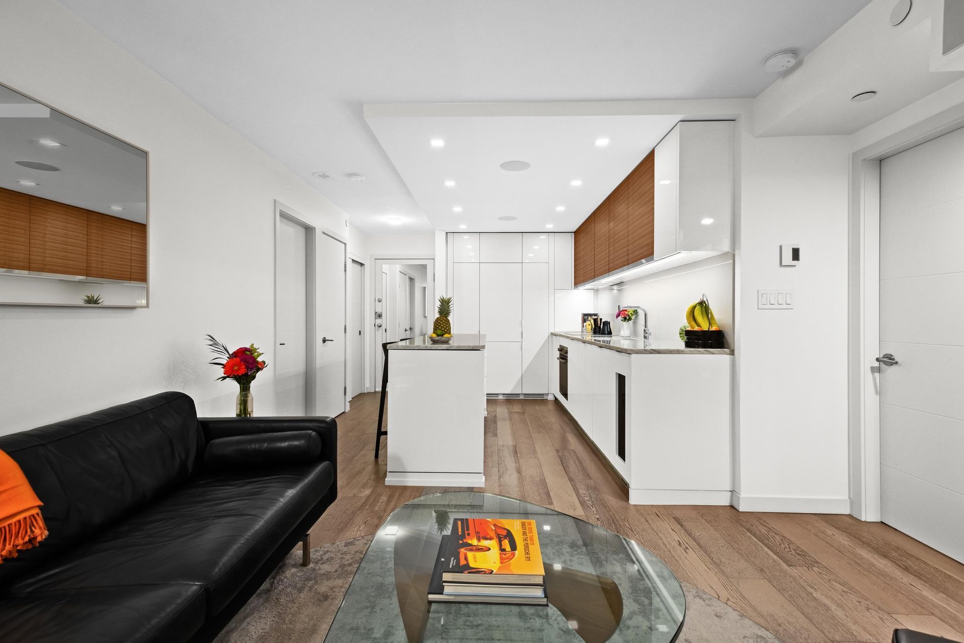 811-helmcken-street-downtown-vw-vancouver-west-08