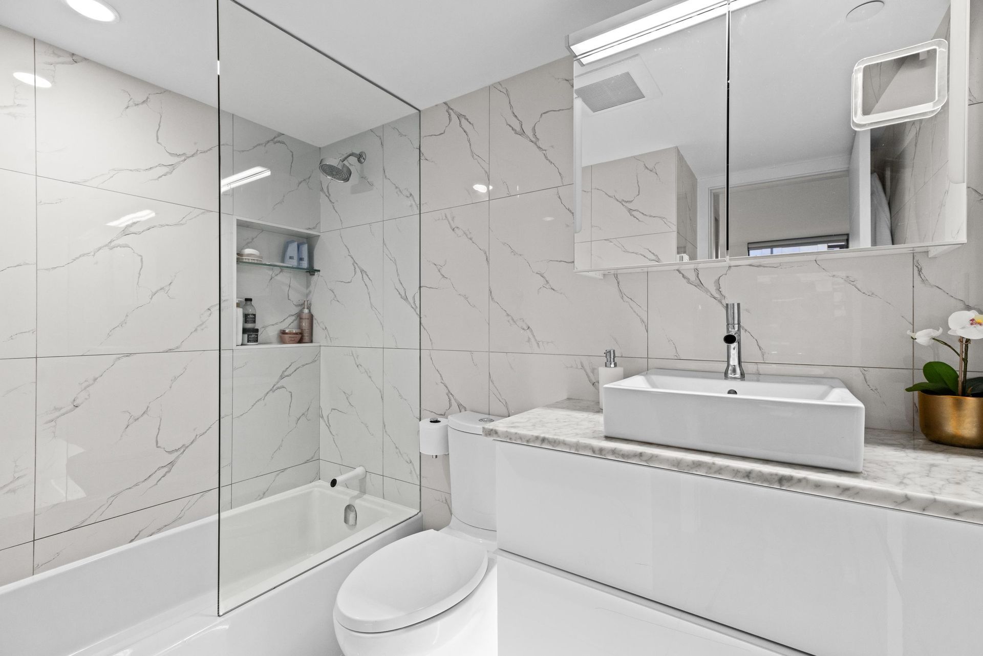 811-helmcken-street-downtown-vw-vancouver-west-15