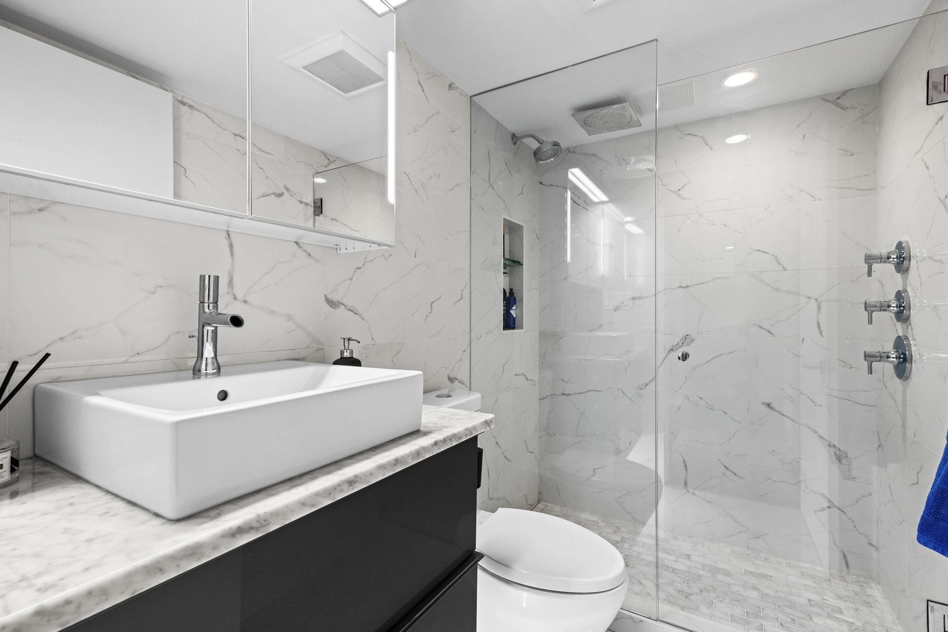 811-helmcken-street-downtown-vw-vancouver-west-19