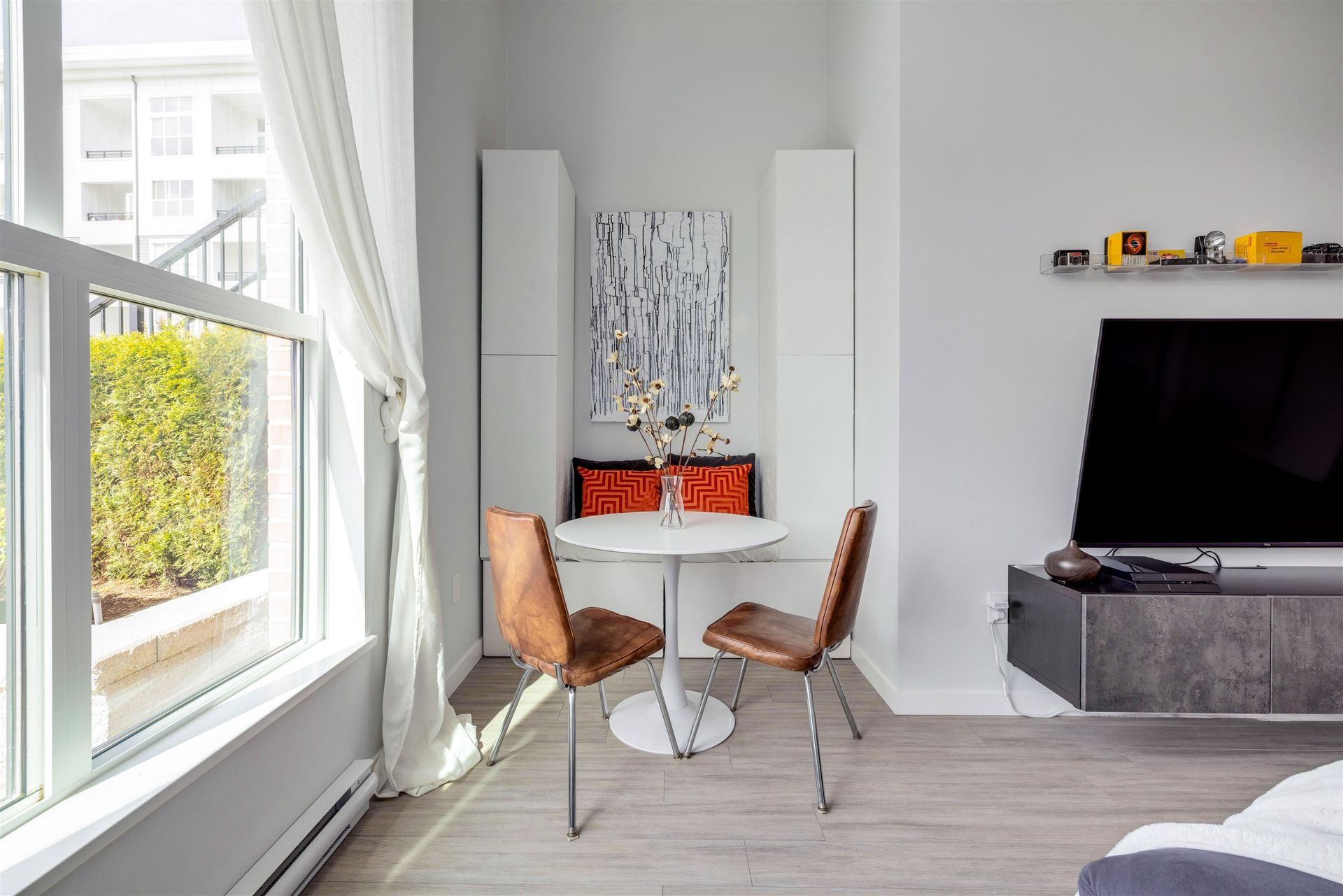 8150-207-street-willoughby-heights-langley-11