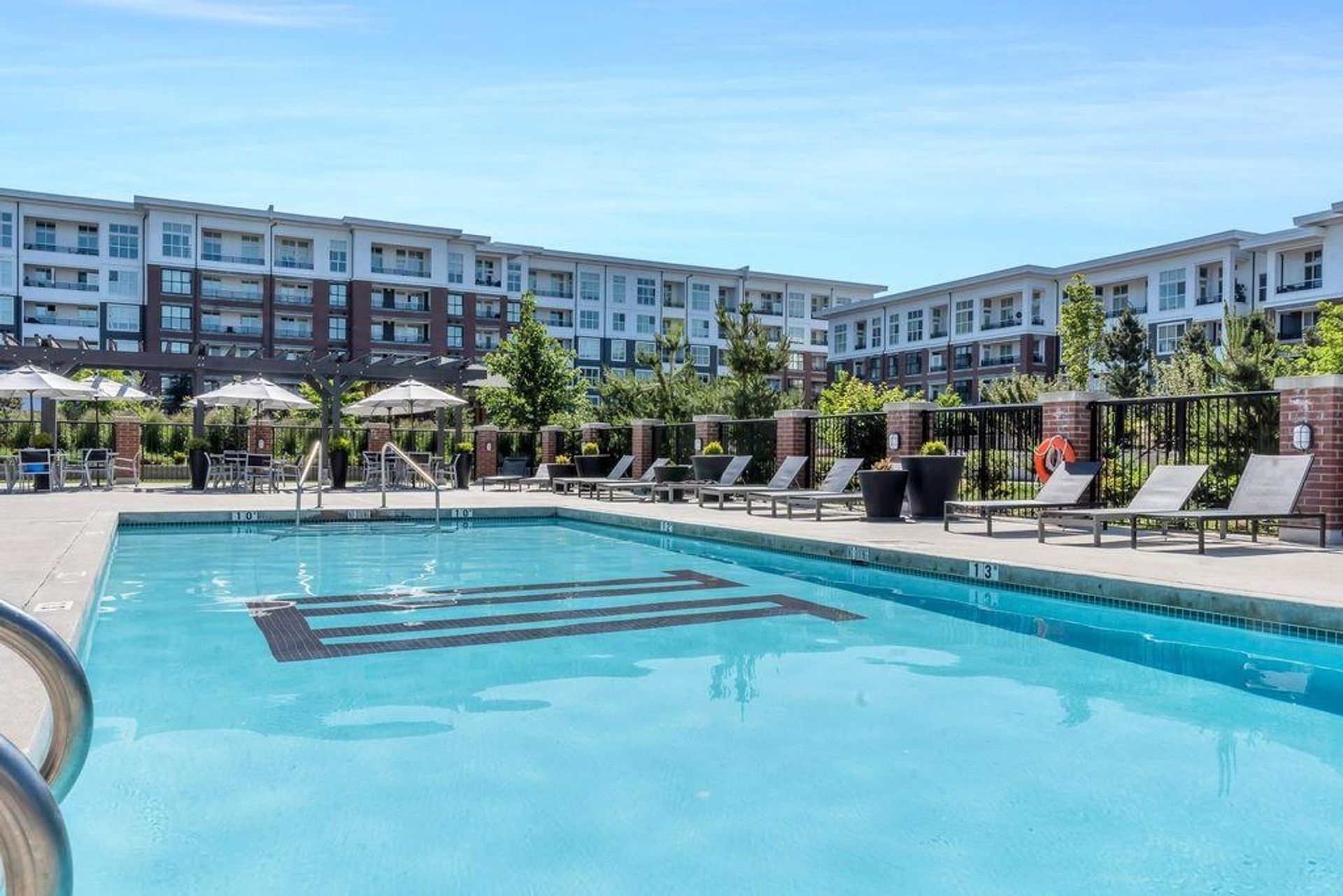 8150-207-street-willoughby-heights-langley-24