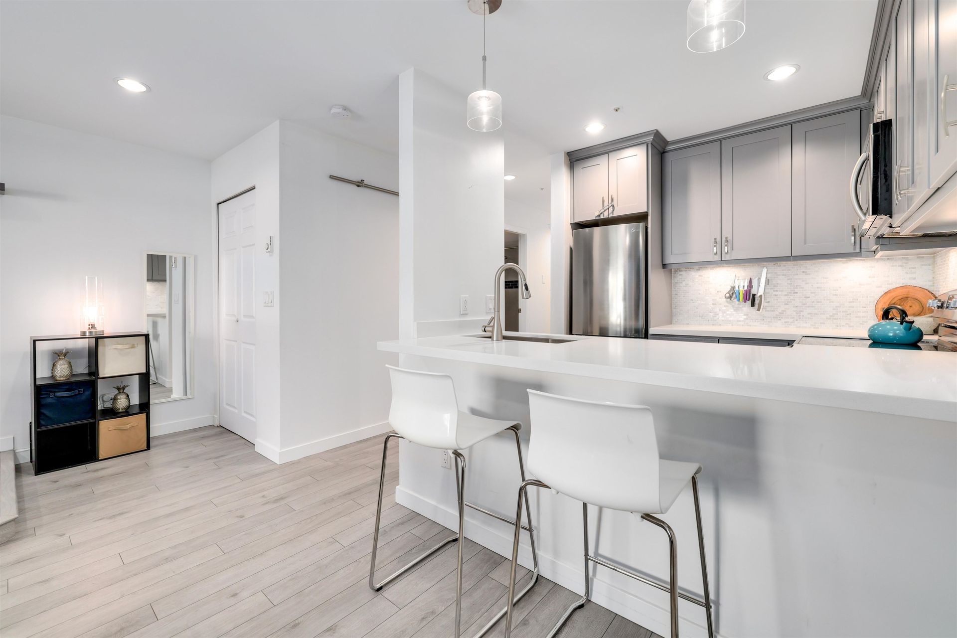 1615-frances-street-hastings-vancouver-east-01