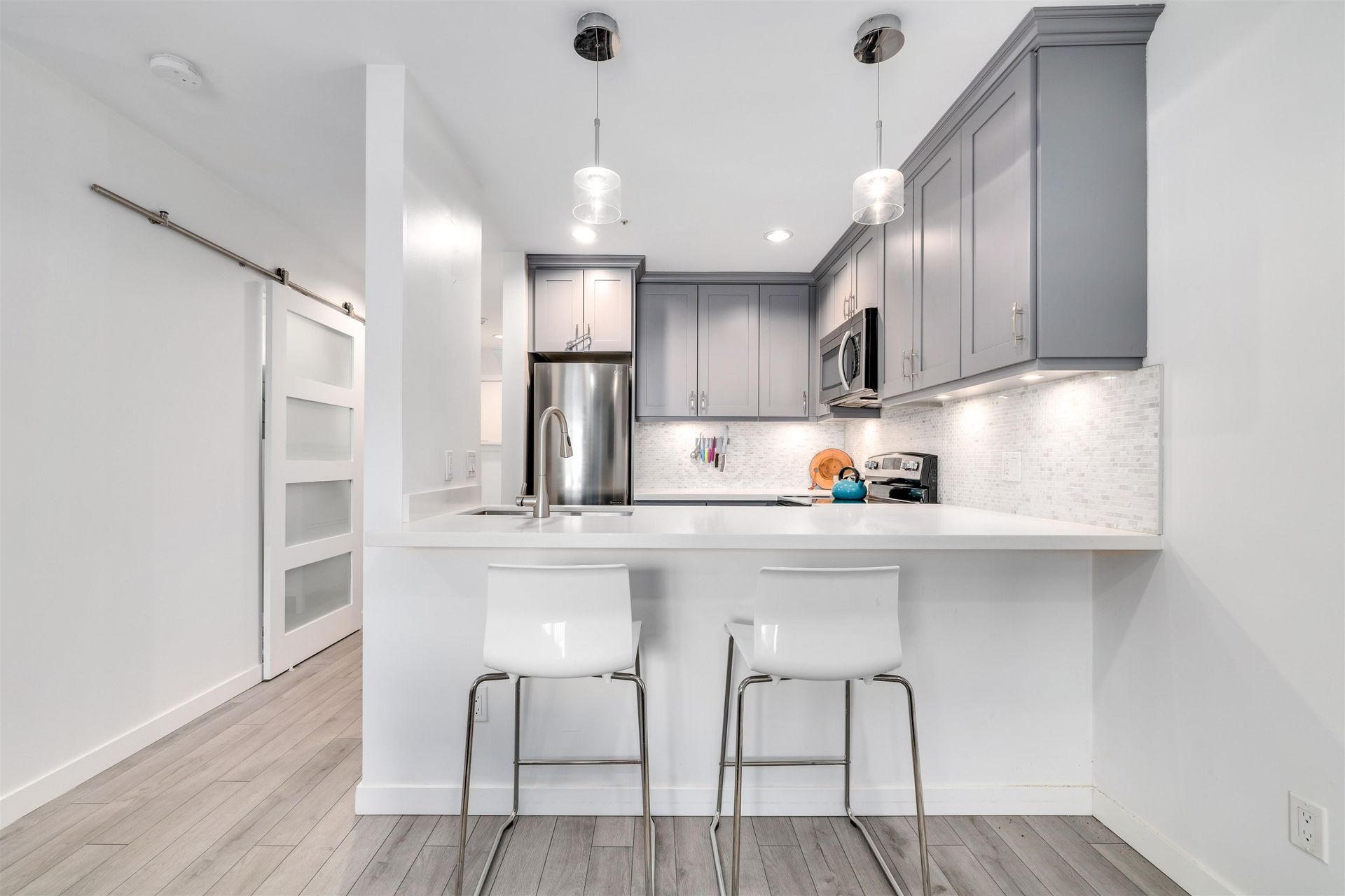 1615-frances-street-hastings-vancouver-east-02