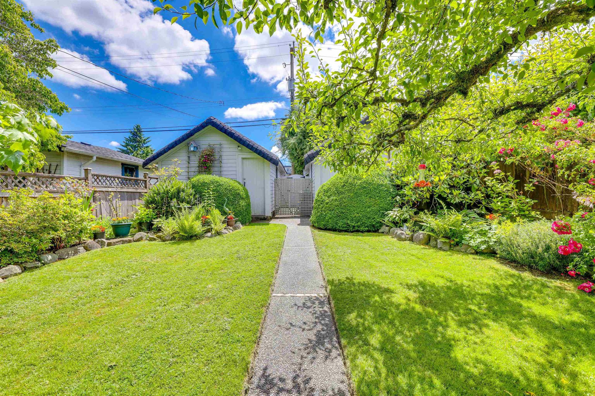 252-w-23rd-avenue-cambie-vancouver-west-05