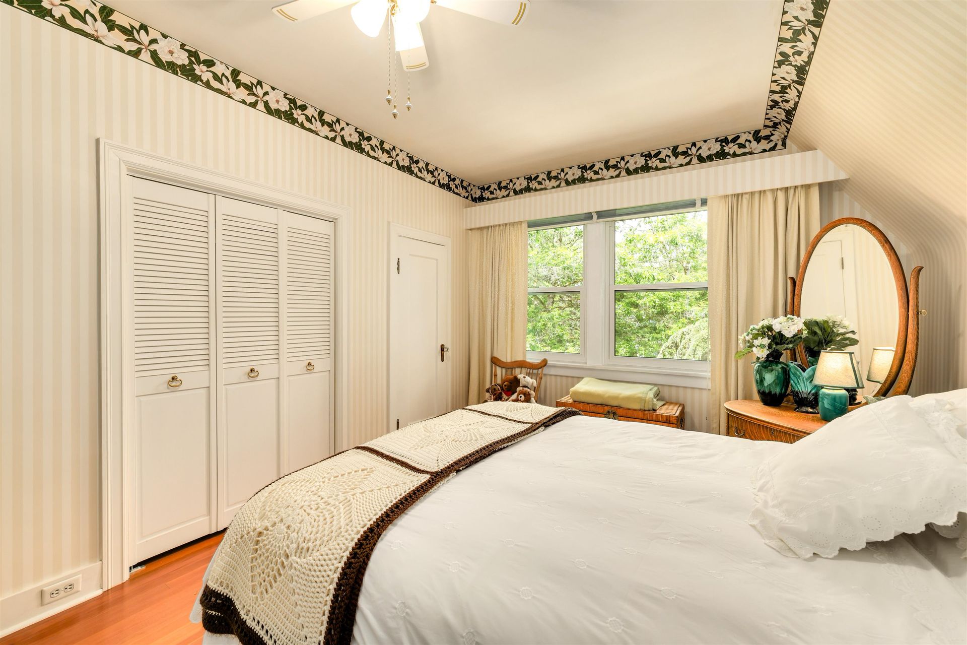252-w-23rd-avenue-cambie-vancouver-west-24