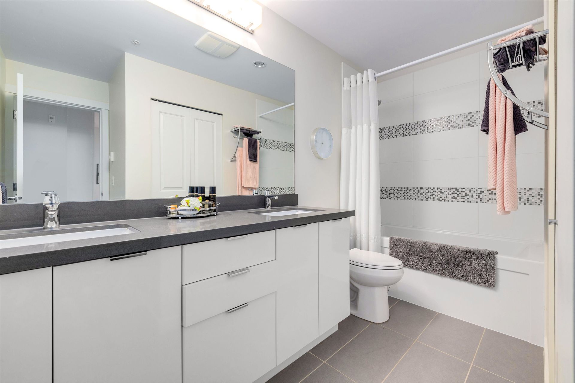 3323-151st-street-morgan-creek-south-surrey-white-rock-23