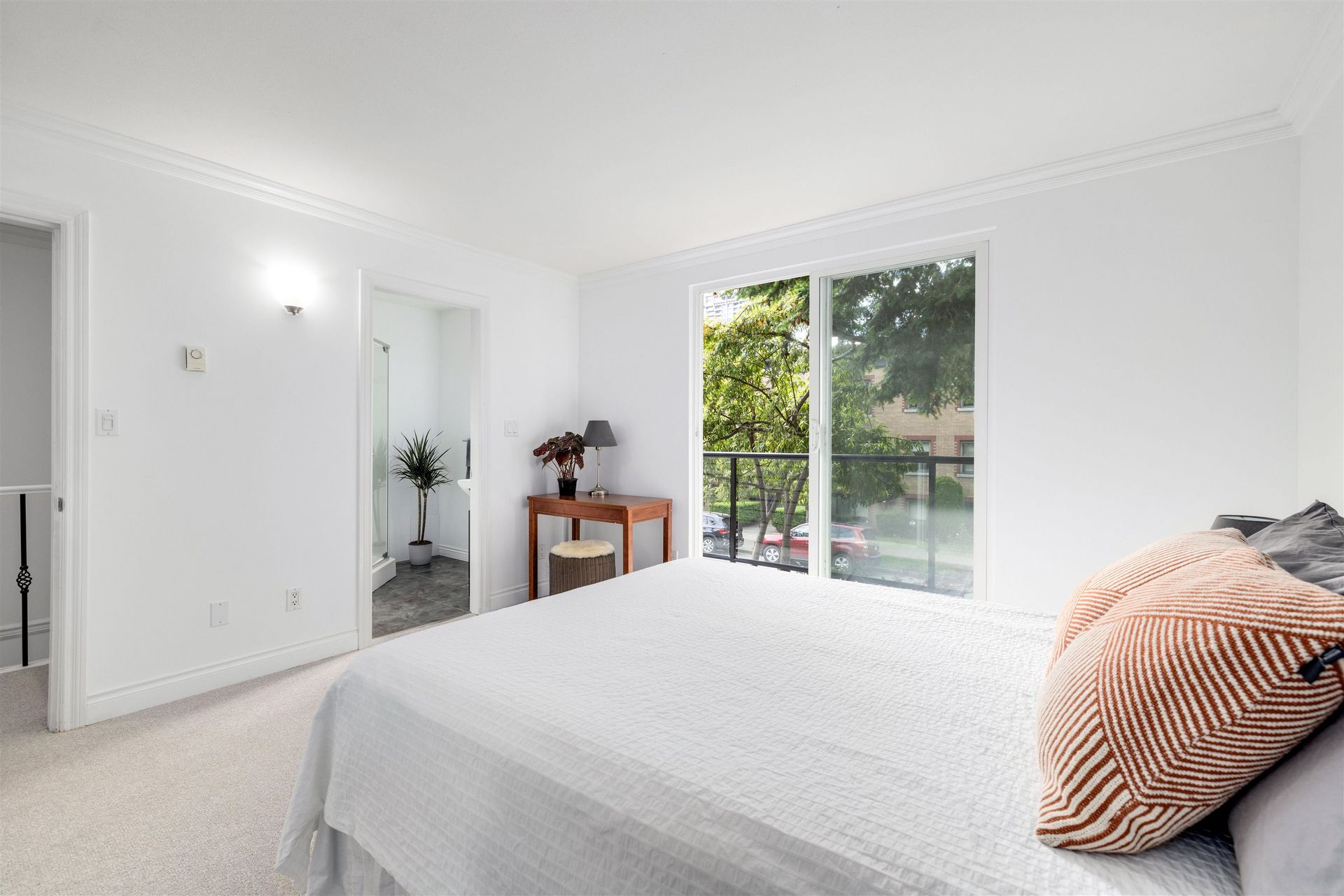 924-cardero-street-west-end-vw-vancouver-west-12