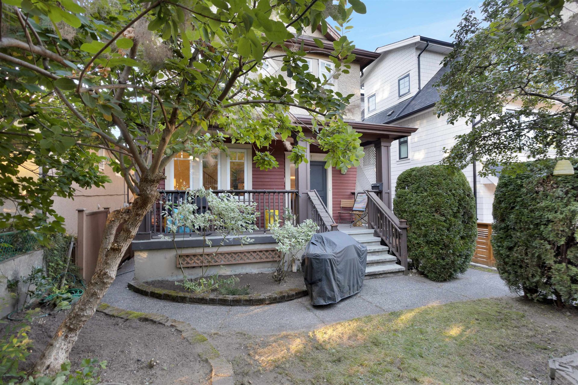 941-e-13th-avenue-mount-pleasant-ve-vancouver-east-03