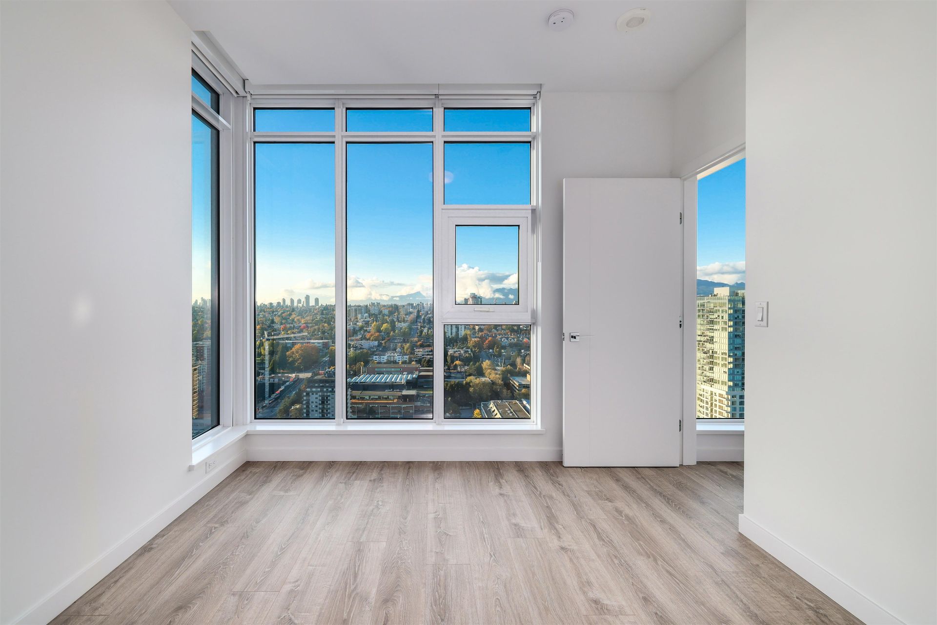 680-quayside-drive-quay-new-westminster-21