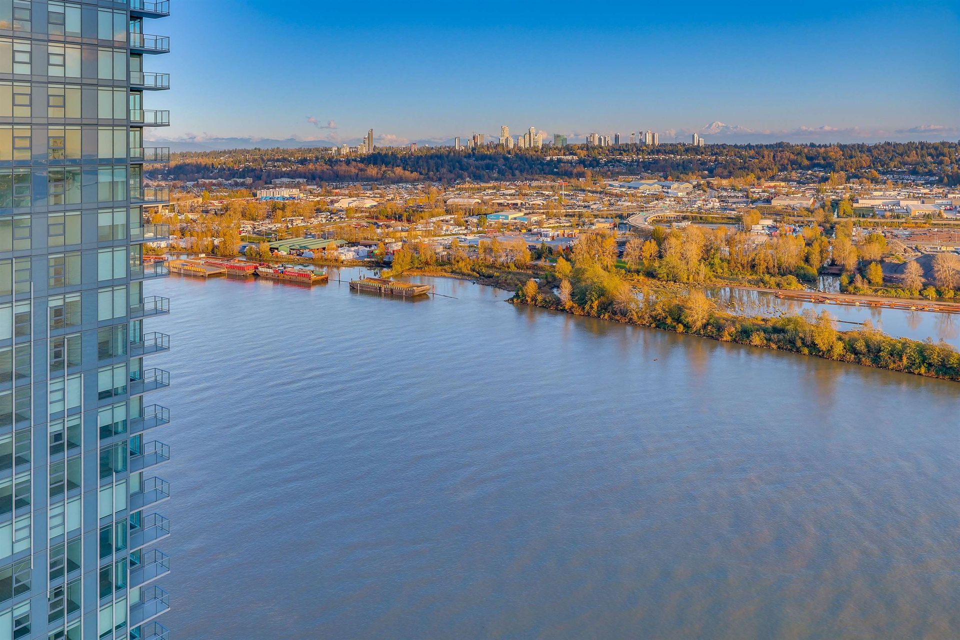 680-quayside-drive-quay-new-westminster-24