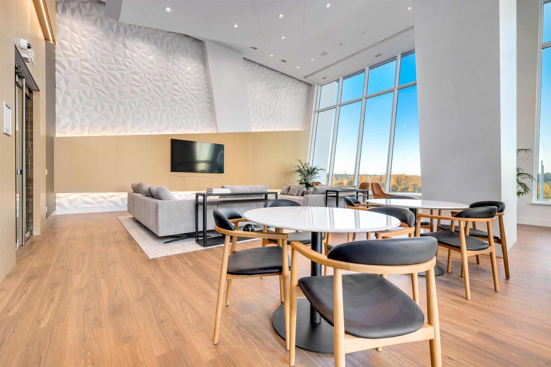 680-quayside-drive-quay-new-westminster-28