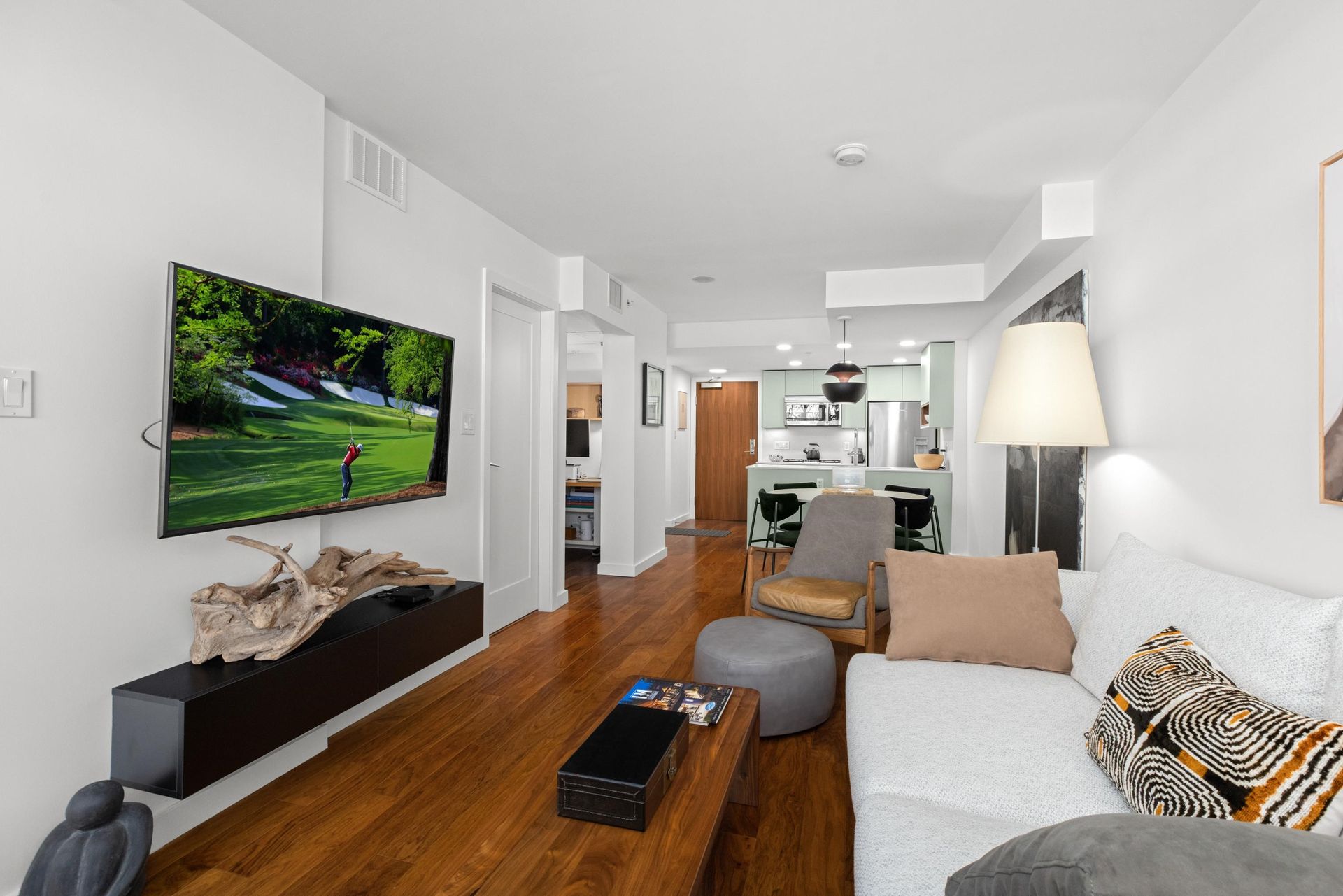 2080-w-broadway-street-kitsilano-vancouver-west-13