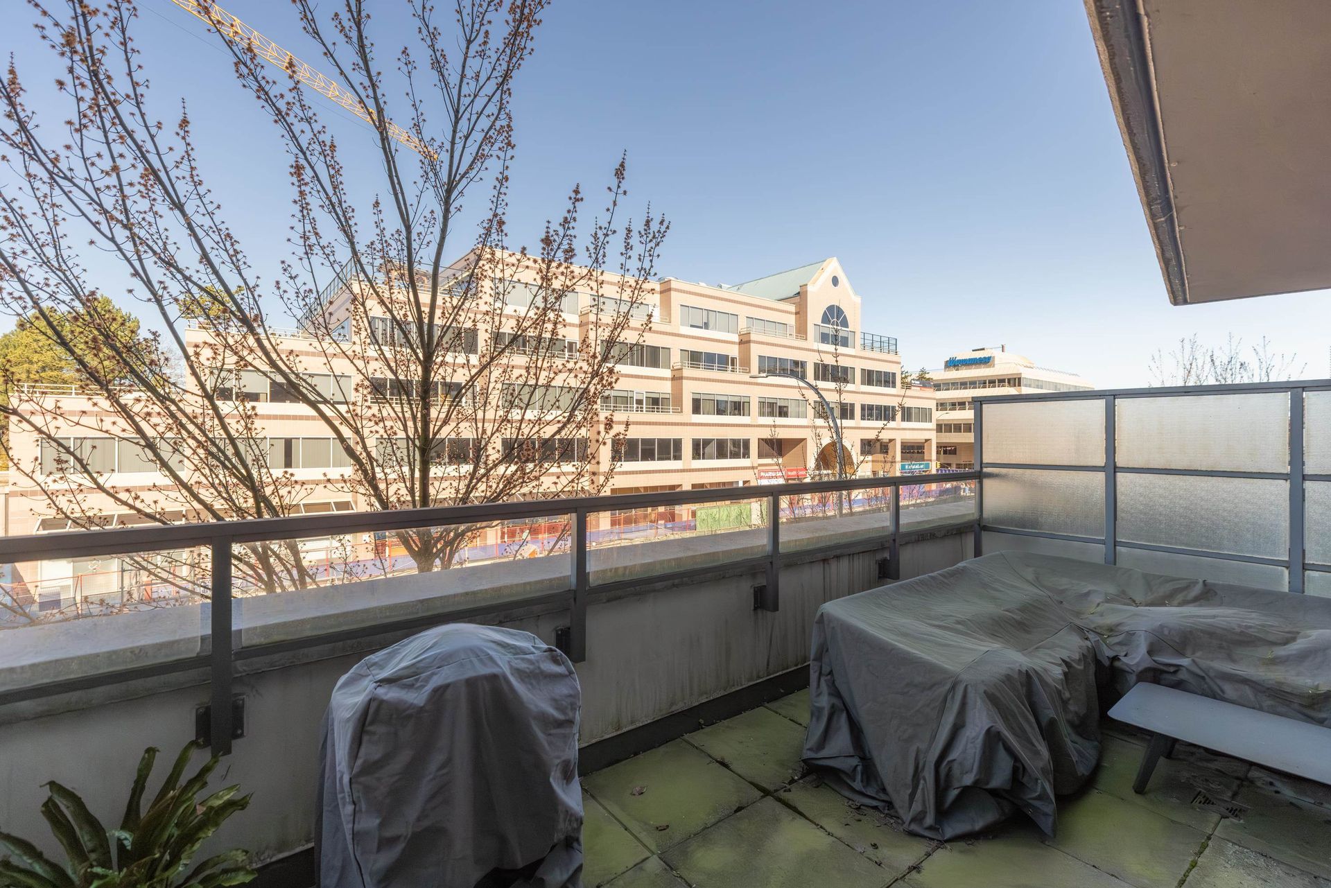 2080-w-broadway-street-kitsilano-vancouver-west-19