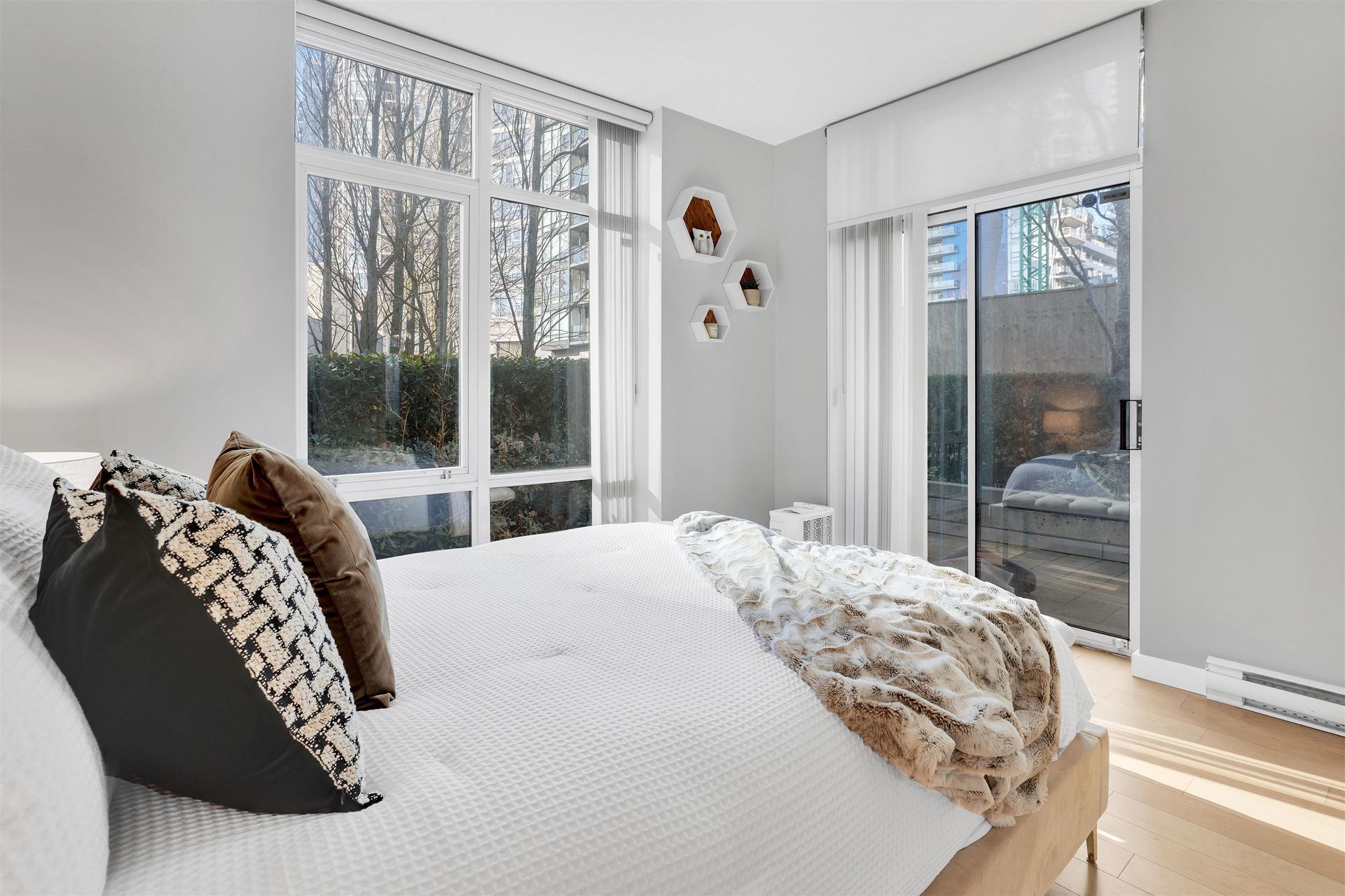 strathmore-mews-yaletown-vancouver-west-24