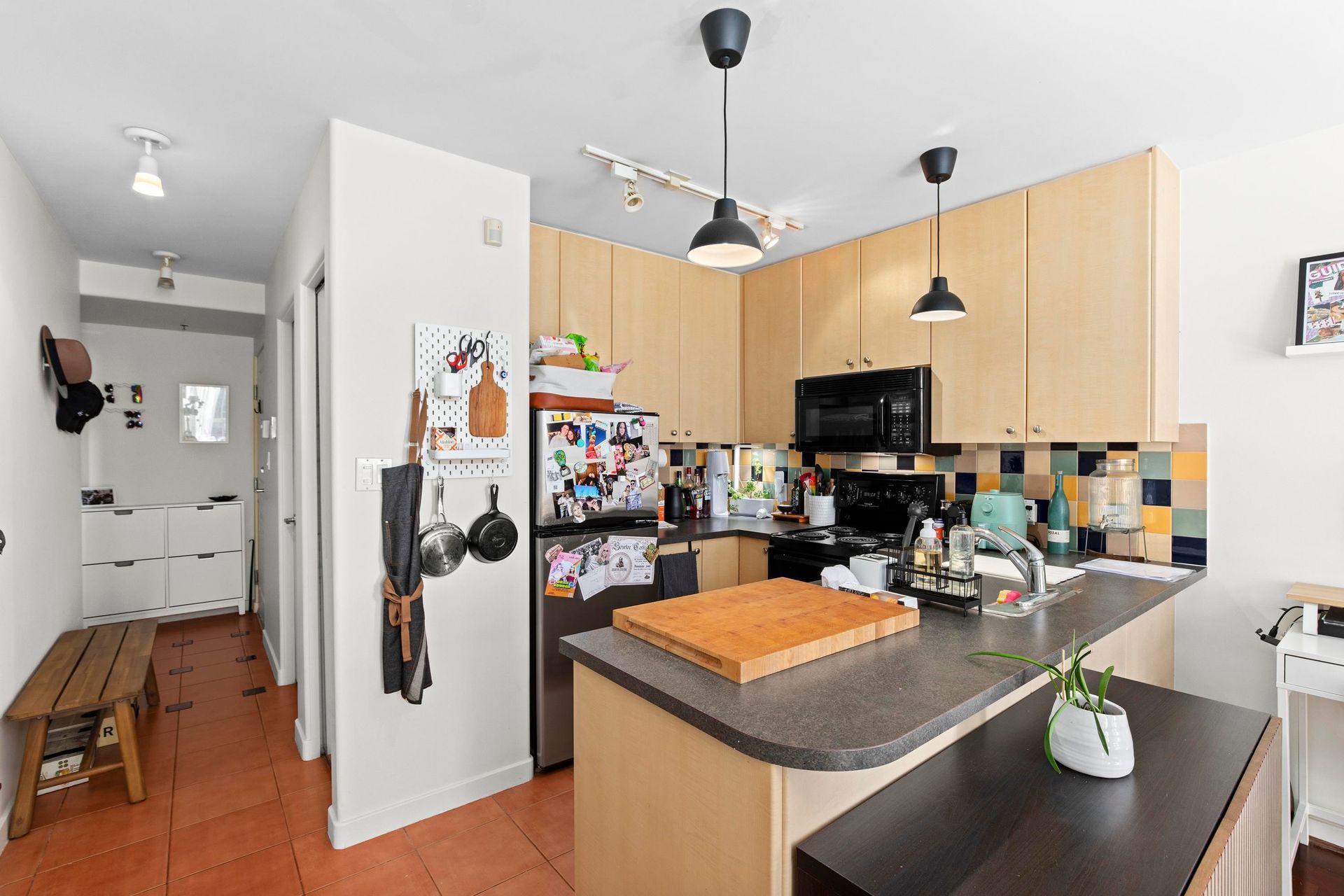 819-hamilton-street-downtown-vw-vancouver-west-06