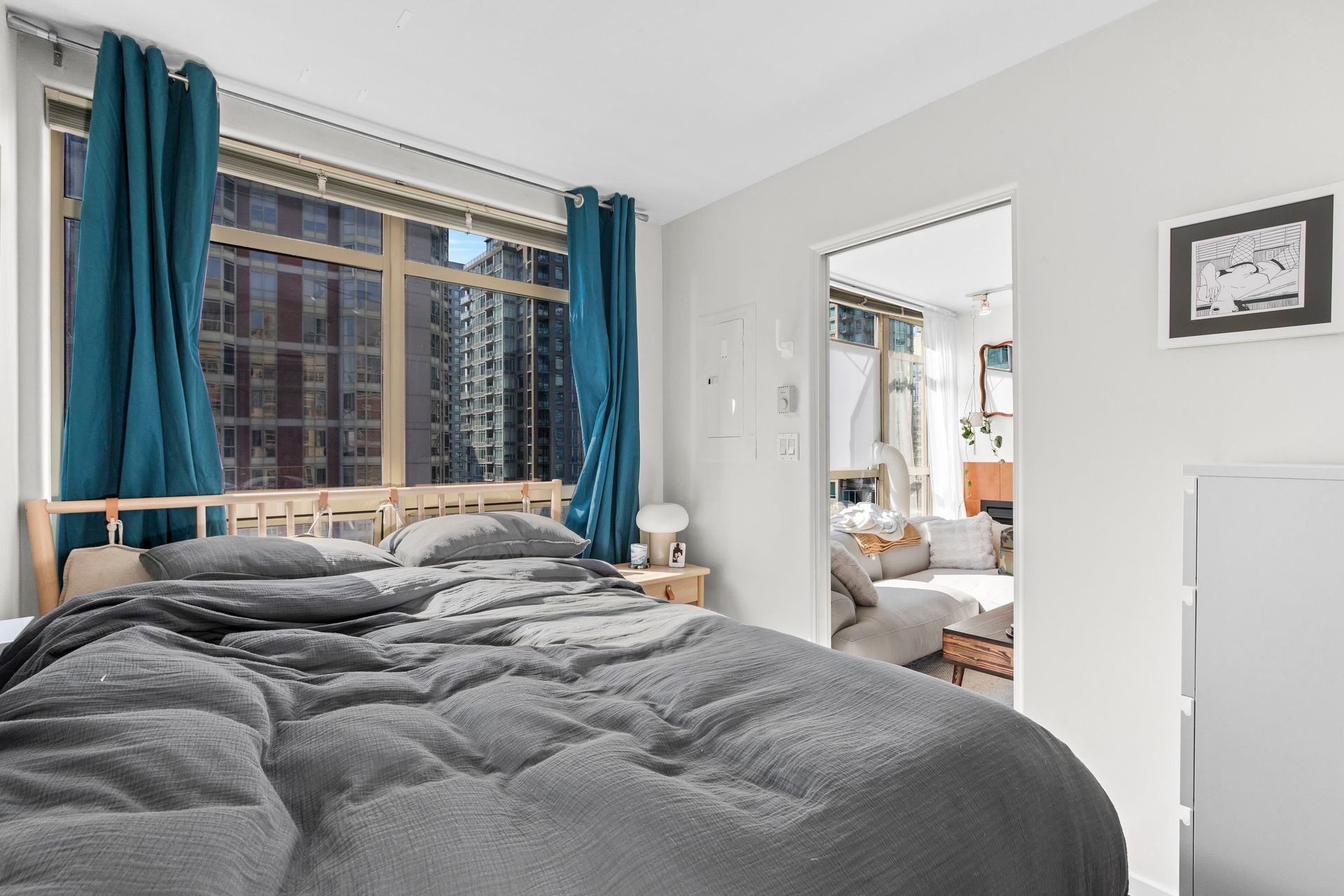 819-hamilton-street-downtown-vw-vancouver-west-14