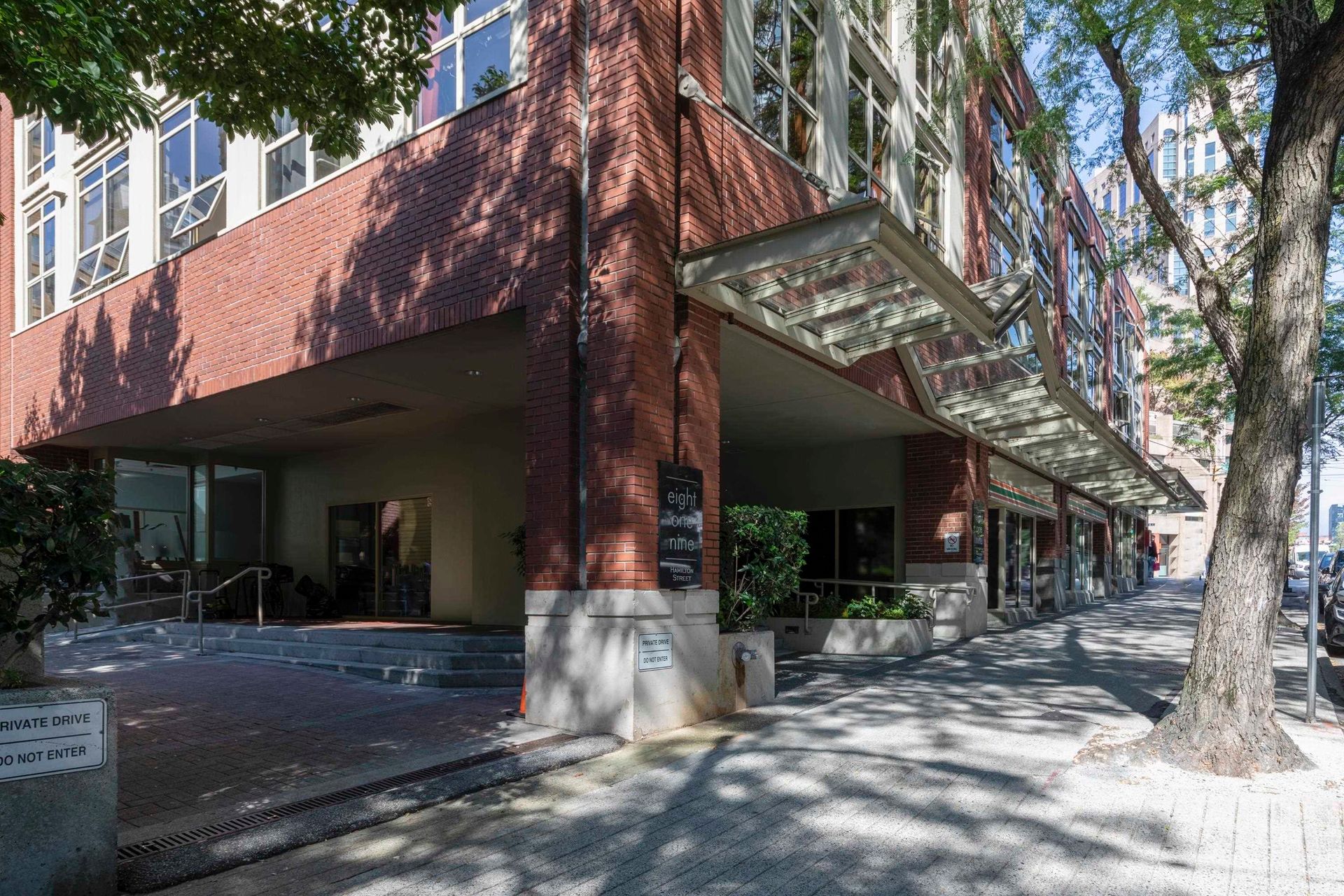 819-hamilton-street-downtown-vw-vancouver-west-18