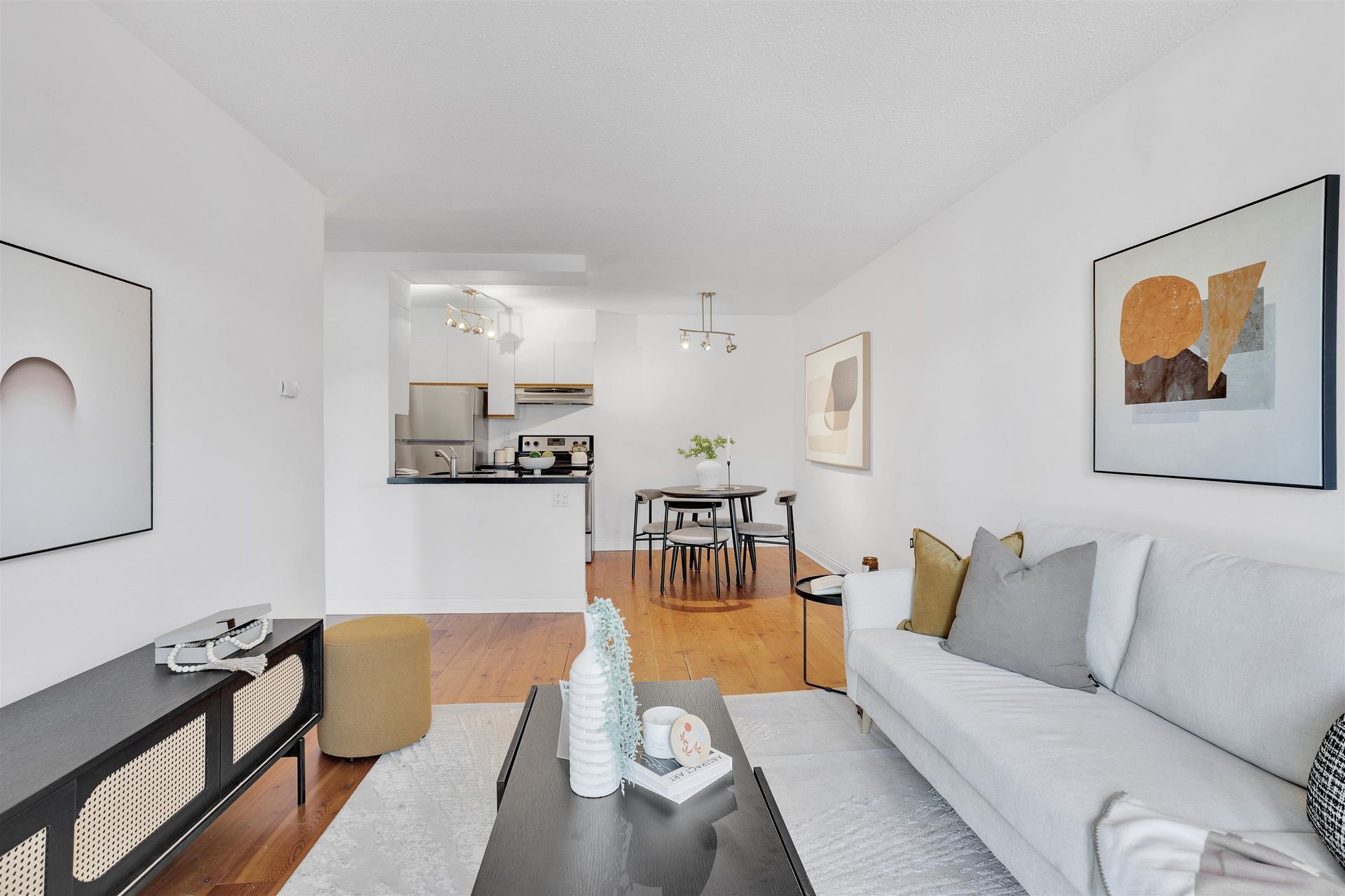 711-e-6th-avenue-mount-pleasant-ve-vancouver-east-08