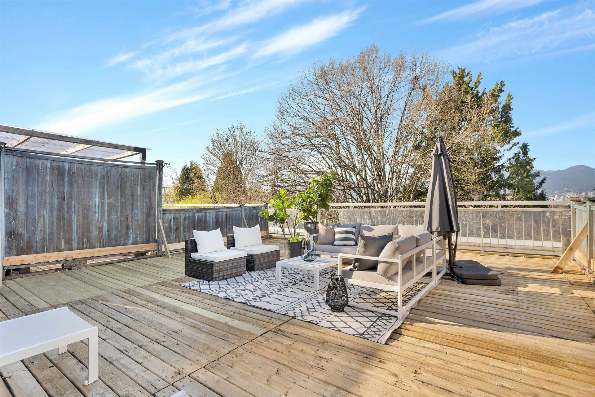 711-e-6th-avenue-mount-pleasant-ve-vancouver-east-18