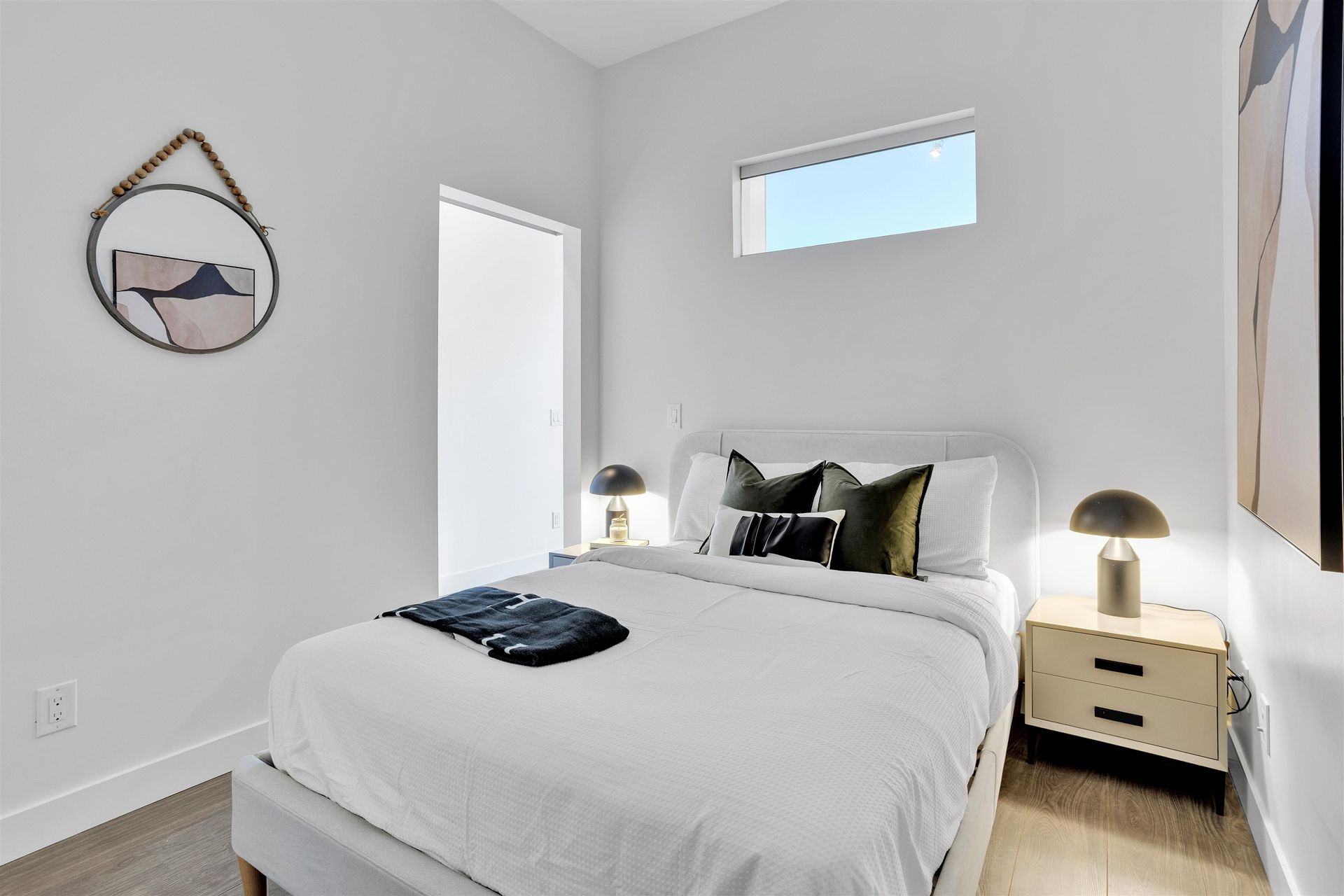 668-columbia-street-quay-new-westminster-12