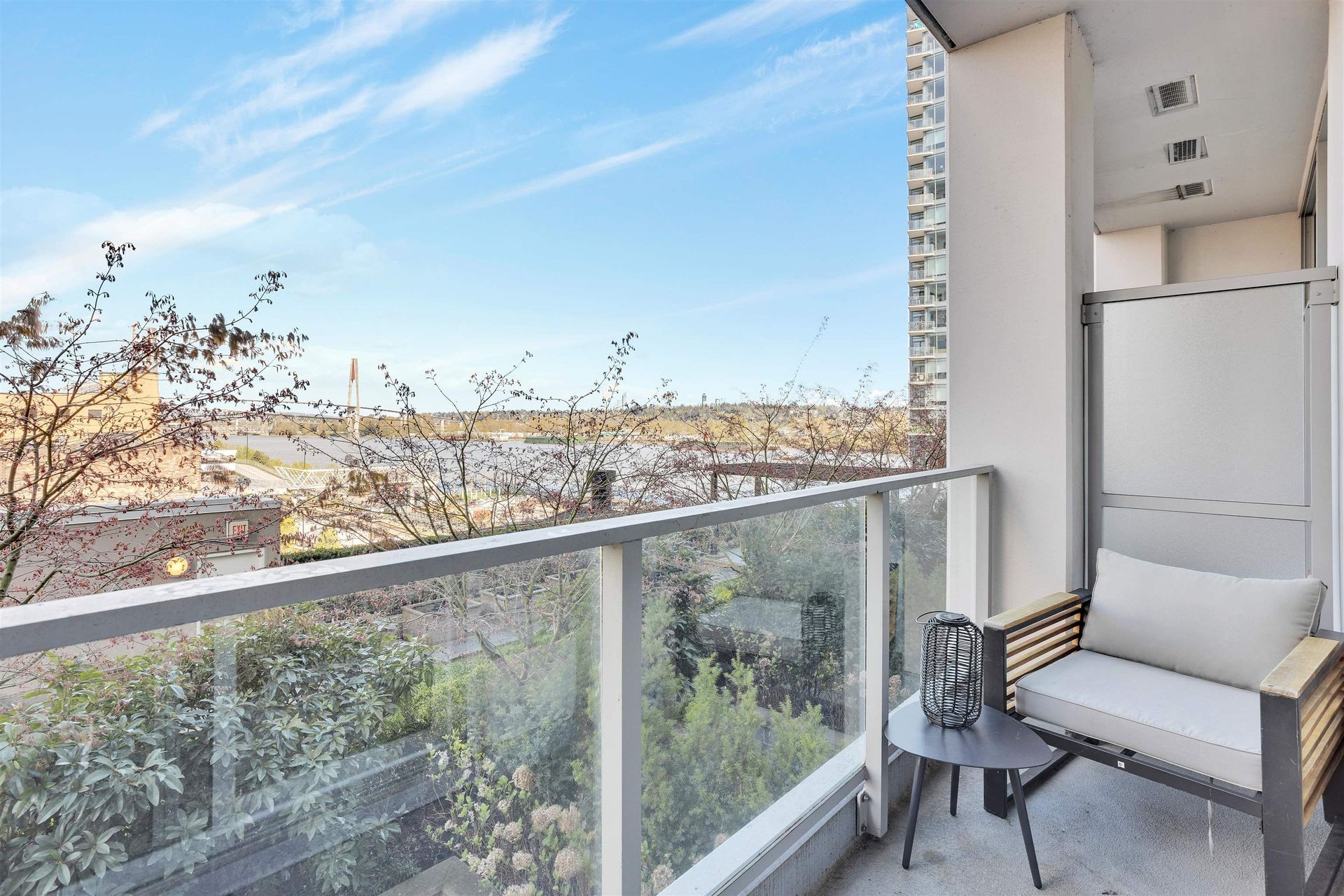 668-columbia-street-quay-new-westminster-15