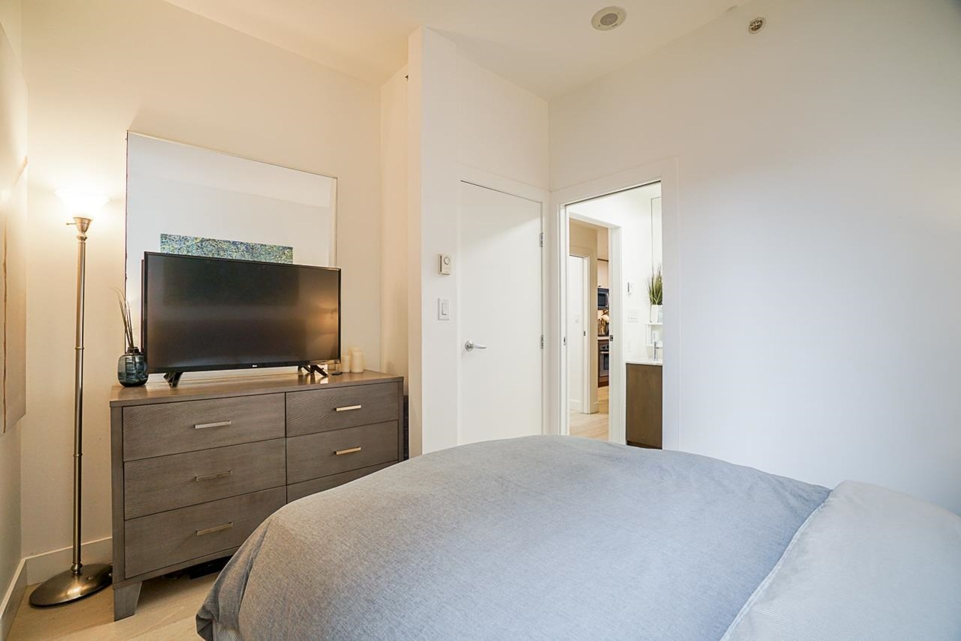 531-beatty-street-downtown-vw-vancouver-west-09