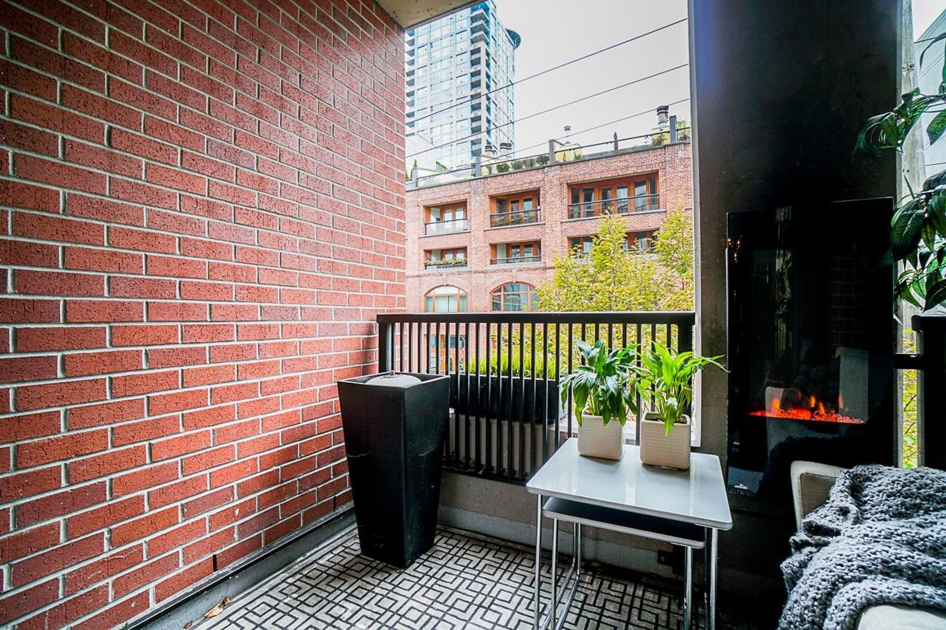 531-beatty-street-downtown-vw-vancouver-west-15